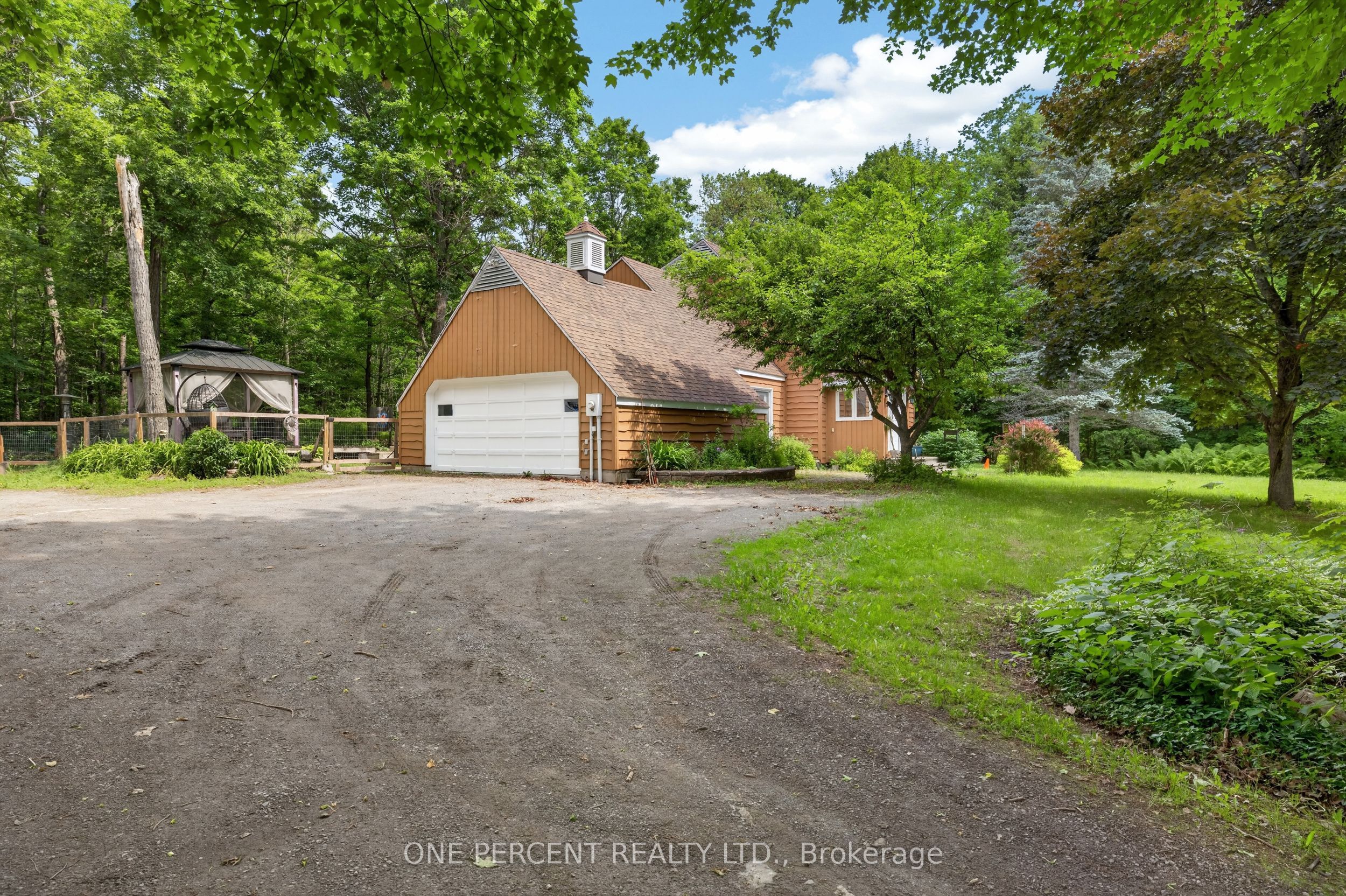 1054 Wolf Grove Road Property Photo 2