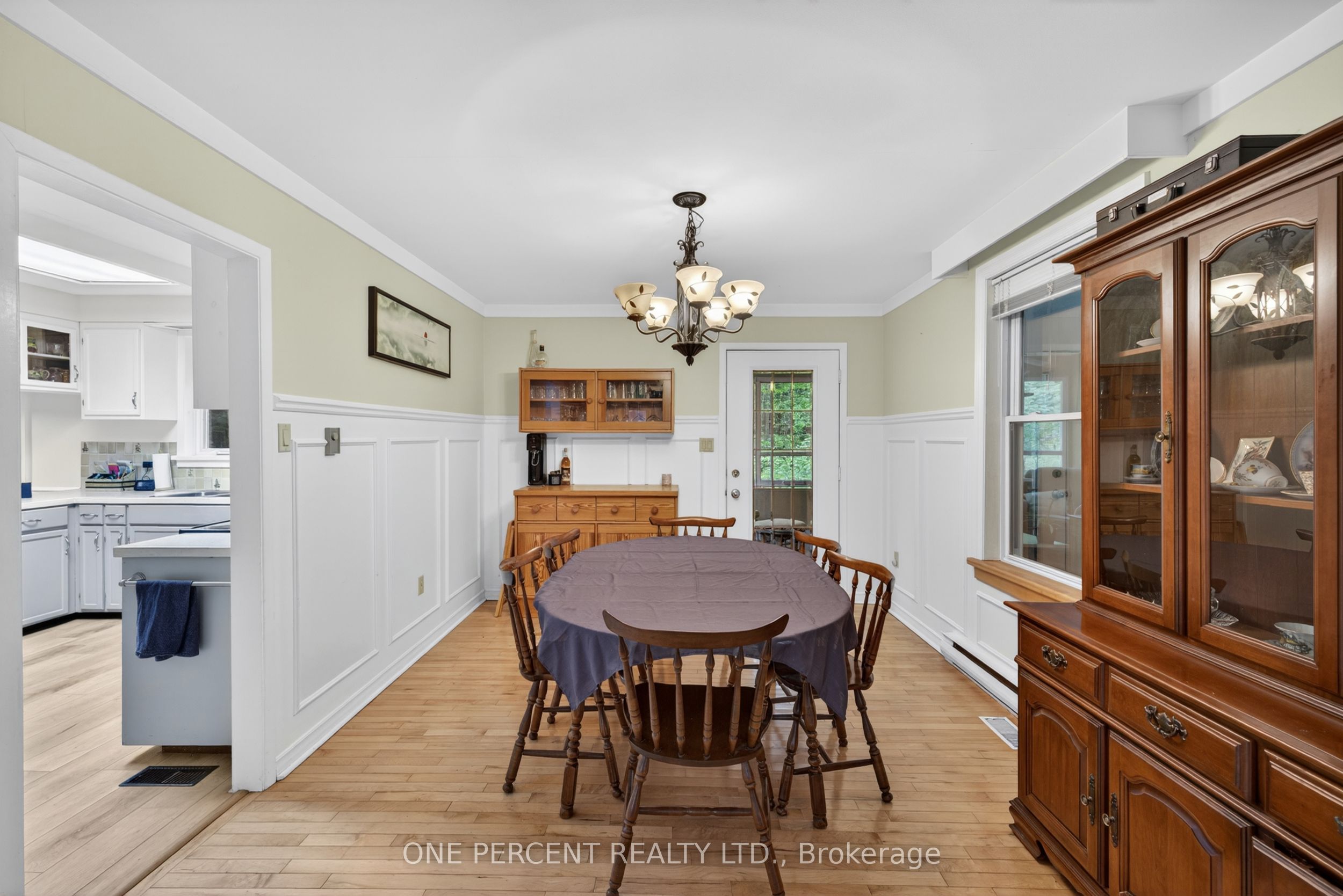 1054 Wolf Grove Road Property Photo 9