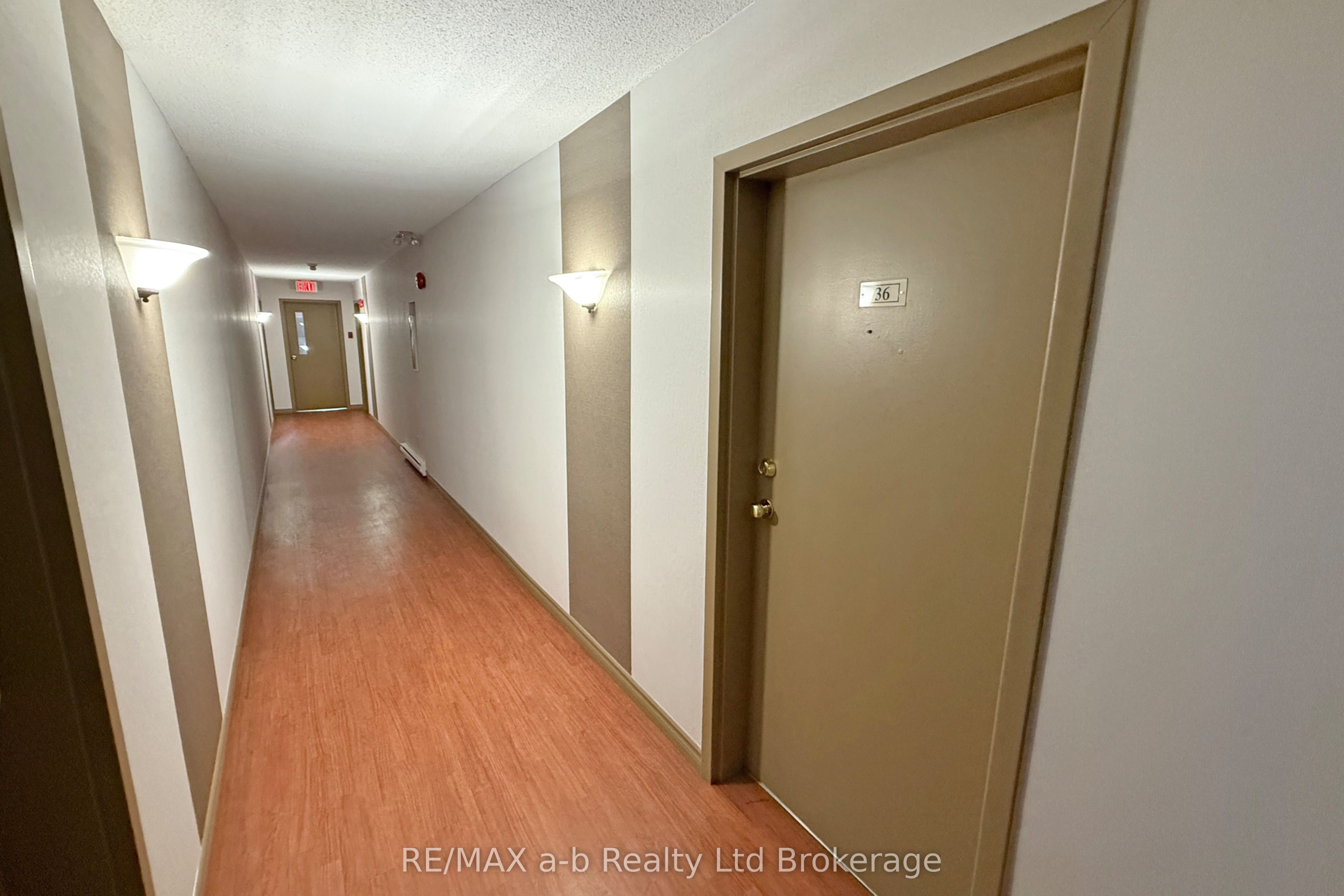 64 Hiawatha Road 36 Property Photo 6