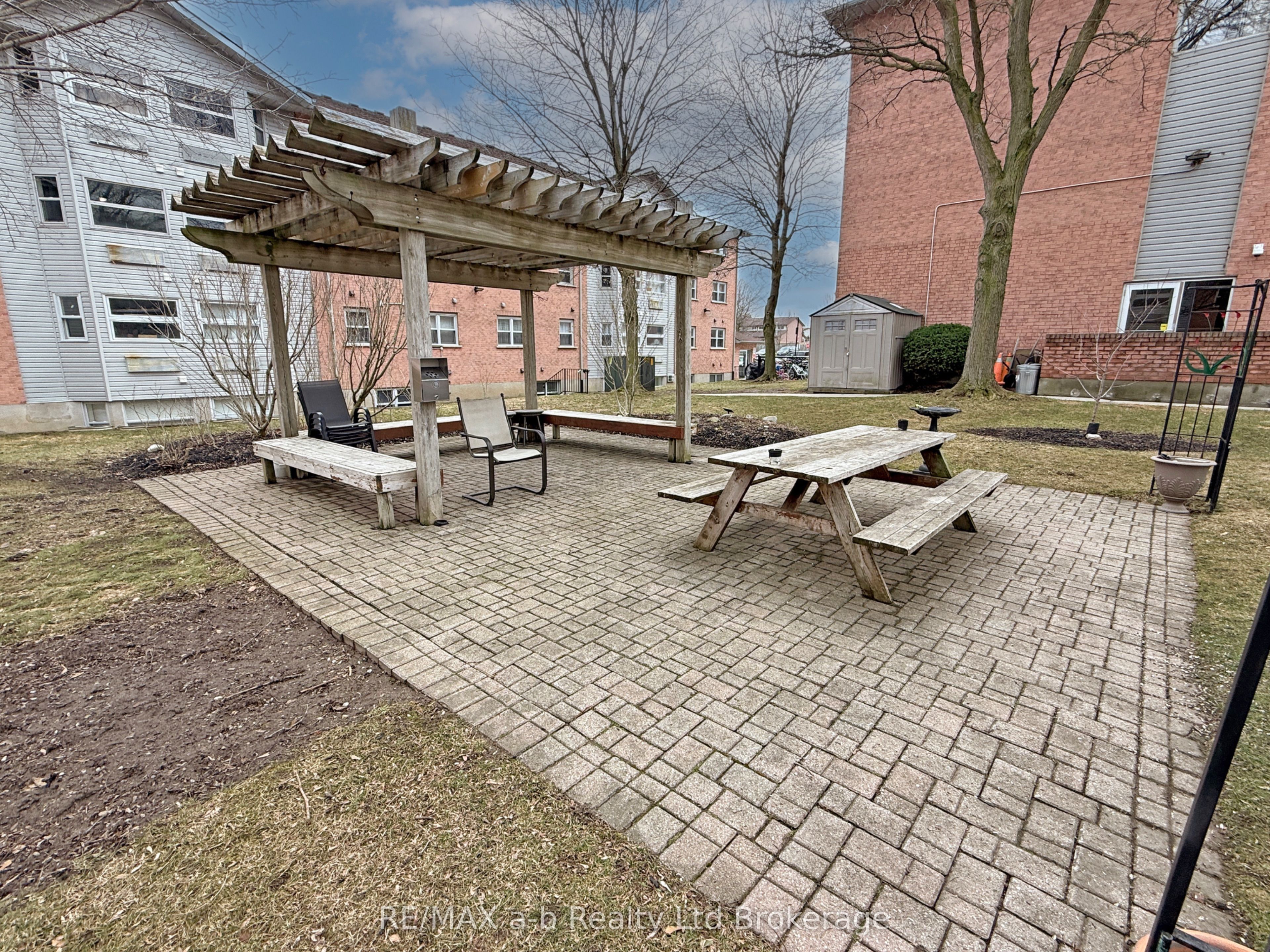 64 Hiawatha Road 36 Property Photo 31