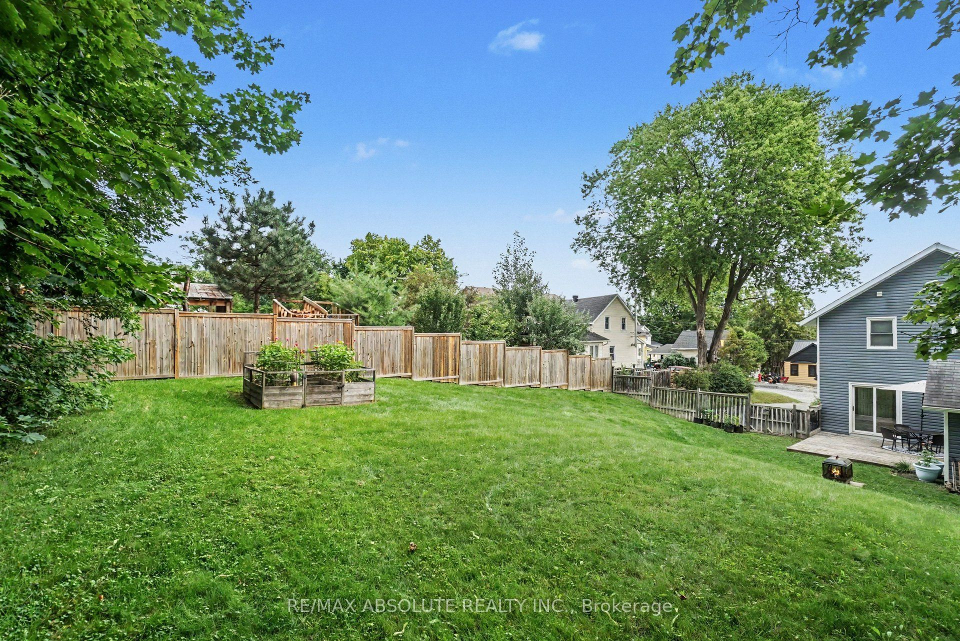 246 Albert Street Property Photo 28
