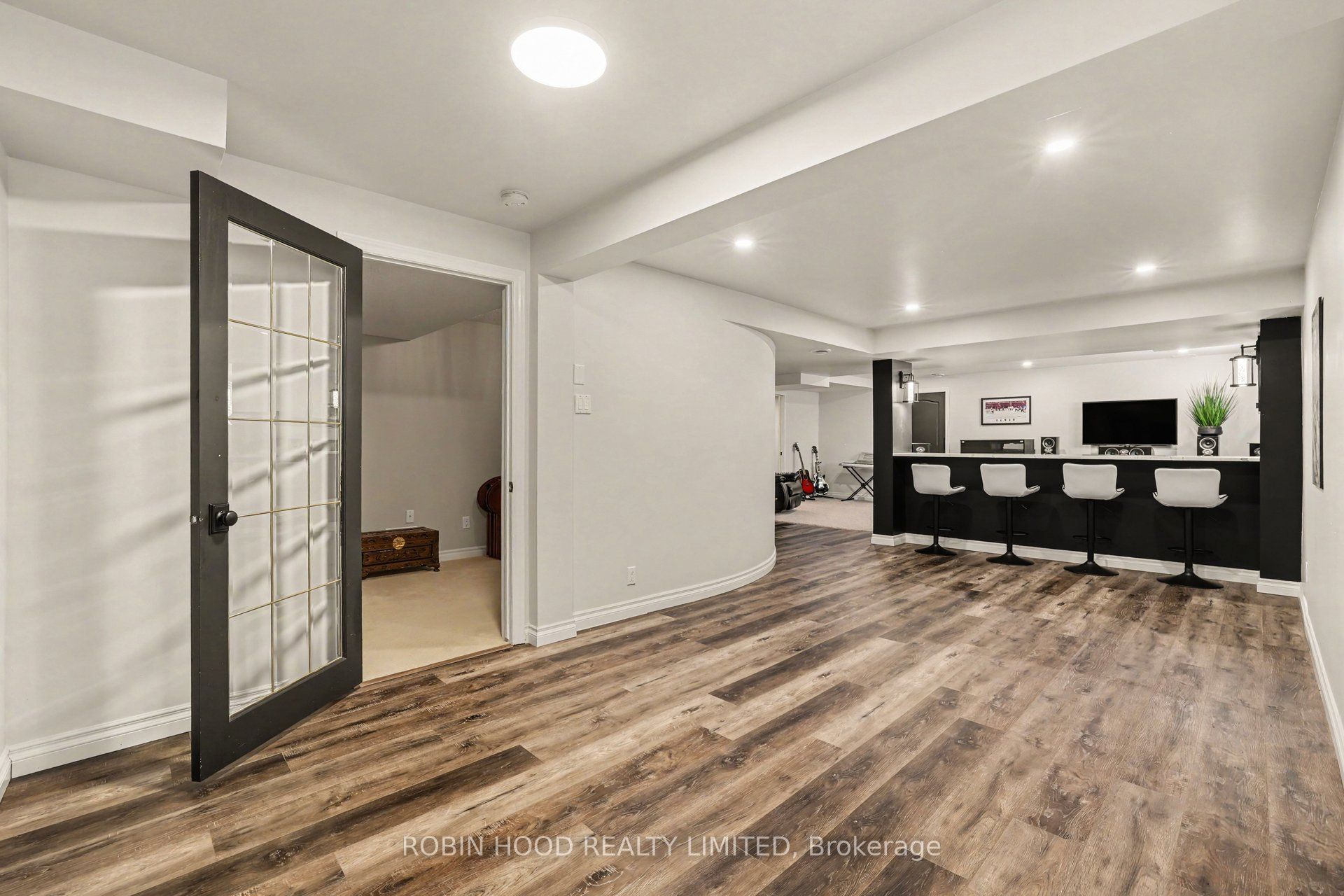 92 Broughton Street Property Photo 35
