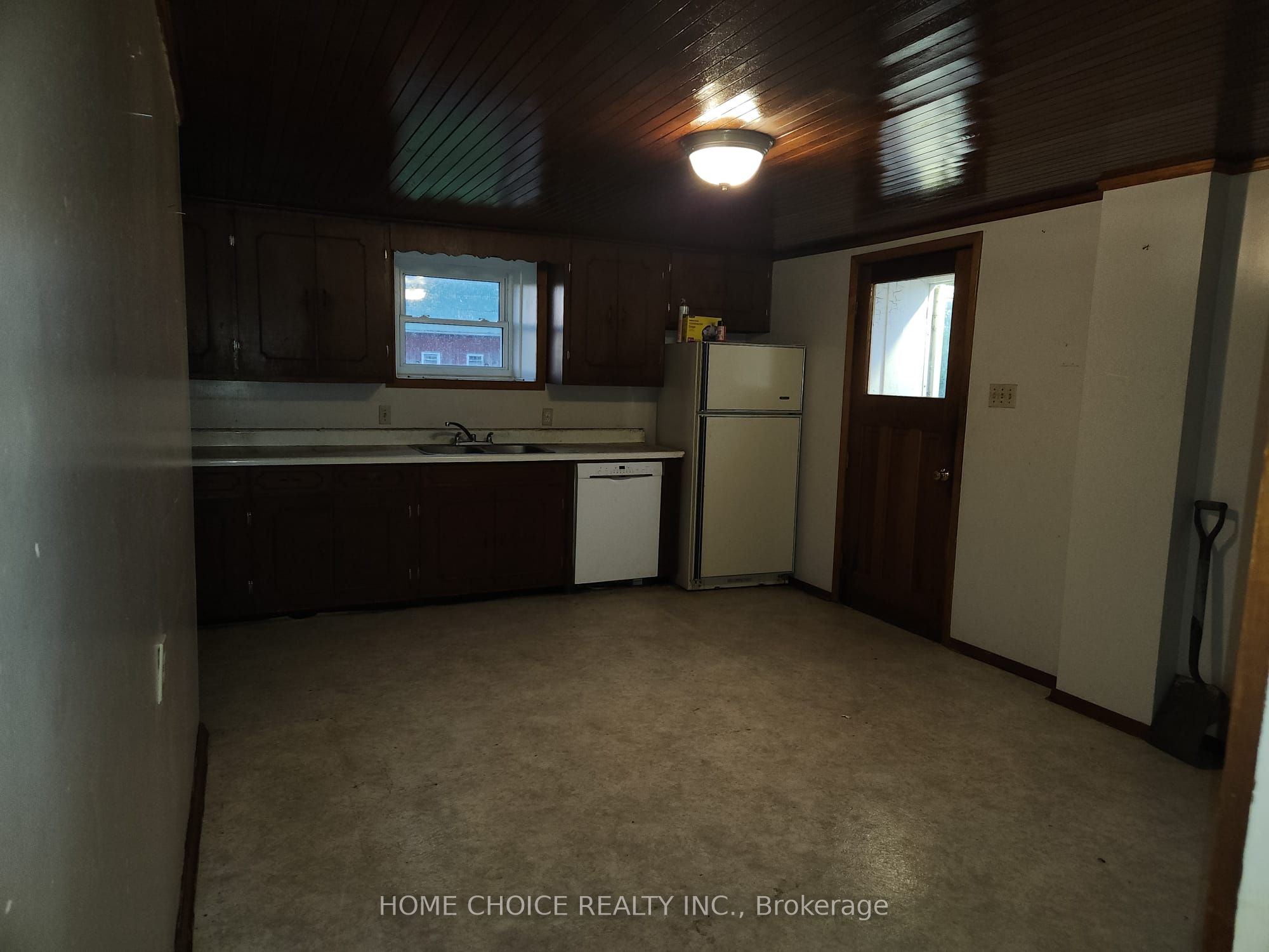 4893 Old Highway 2 Highway Property Photo 5