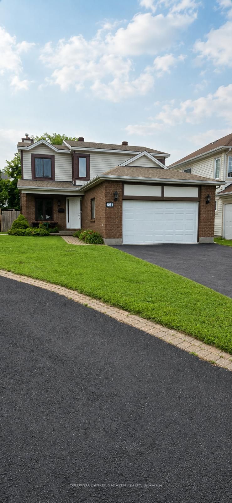 55 Bramblegrove Crescent Property Photo 1
