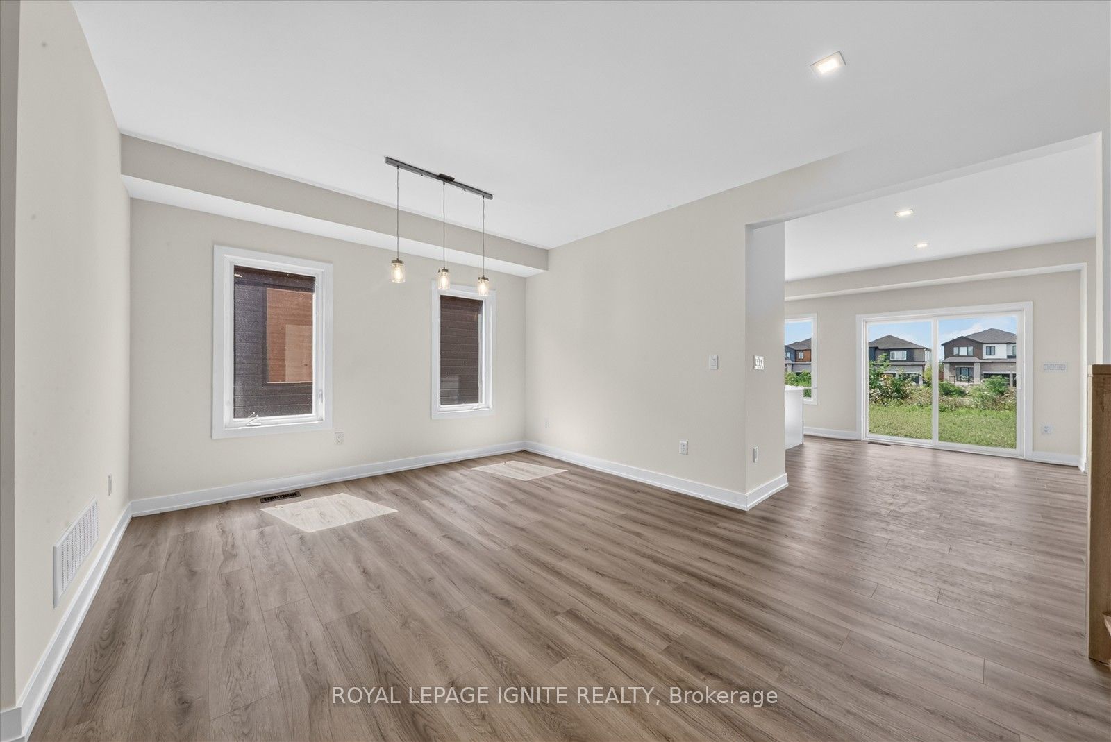 58 Dusenbury Drive Property Photo 13