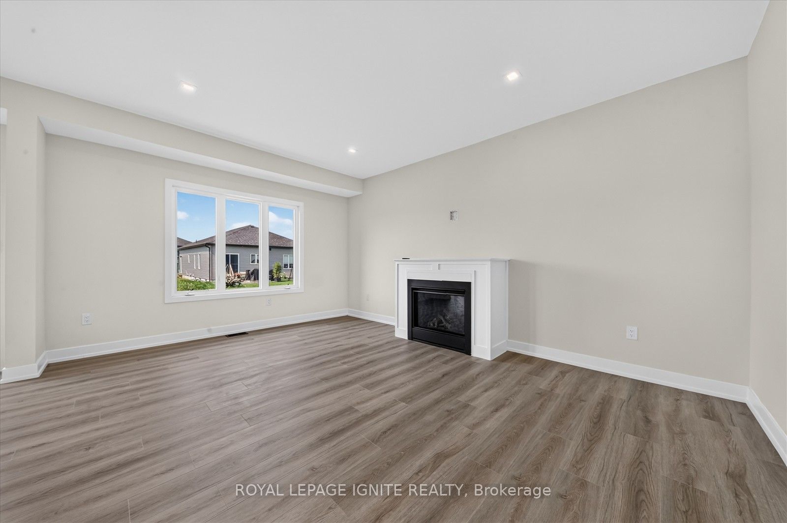 58 Dusenbury Drive Property Photo 22