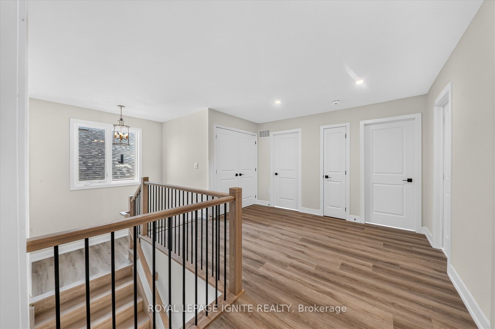 58 Dusenbury Drive Property Photo 28