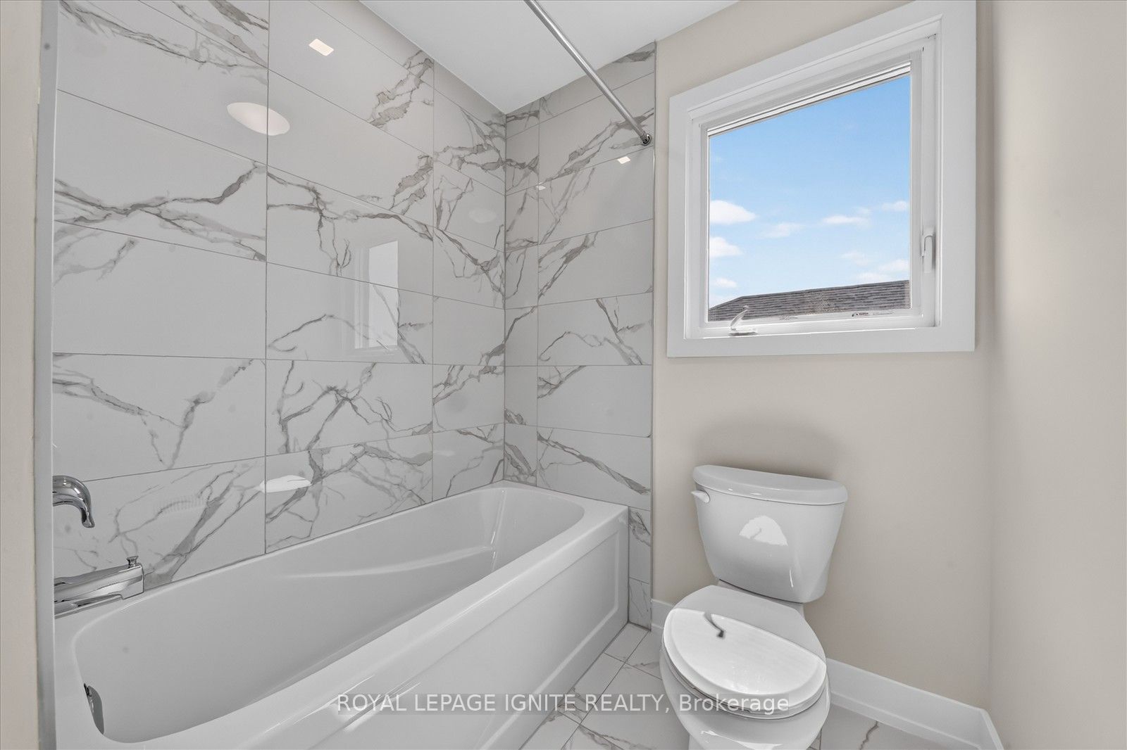 58 Dusenbury Drive Property Photo 37