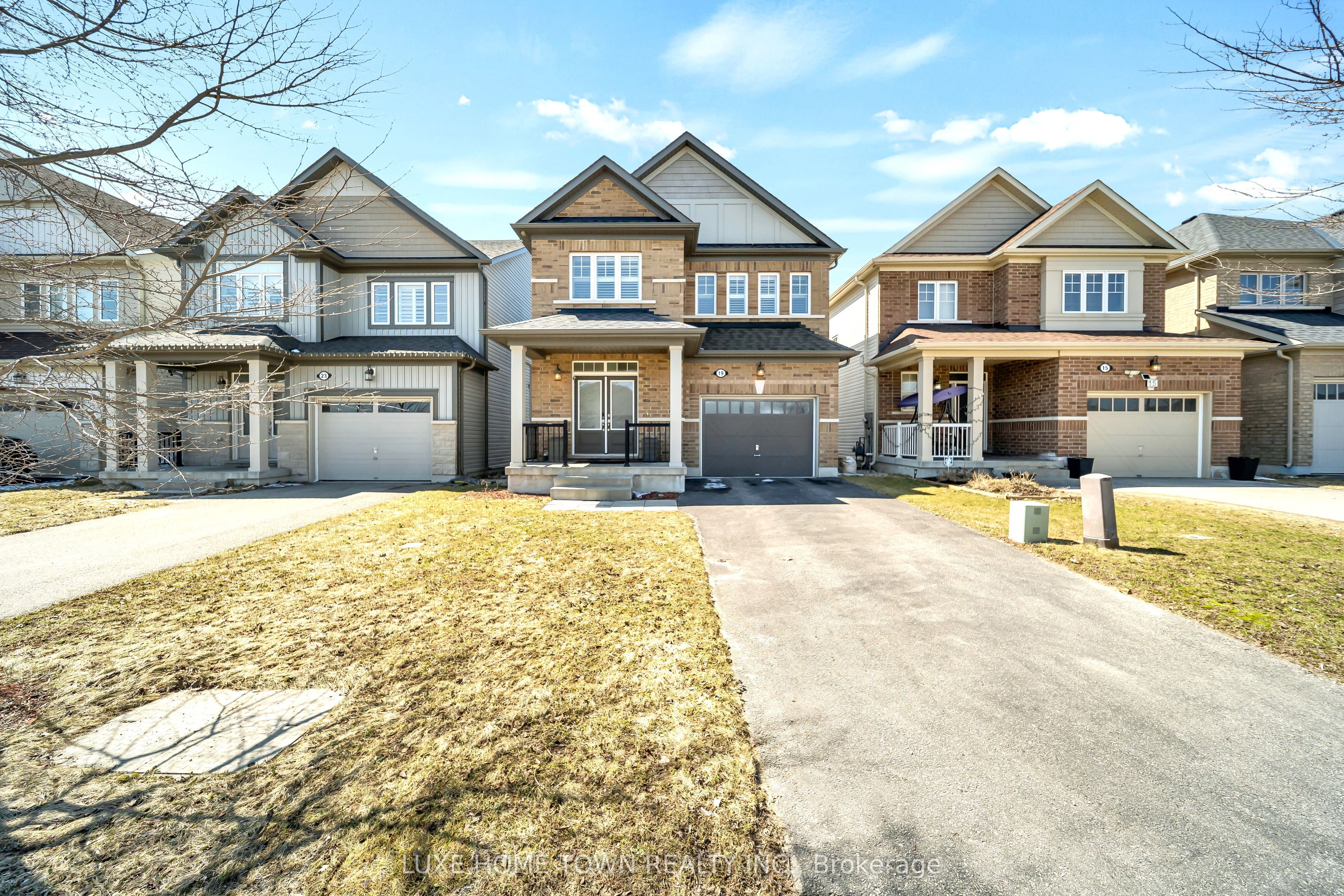 19 Findlay Way Property Photo 5