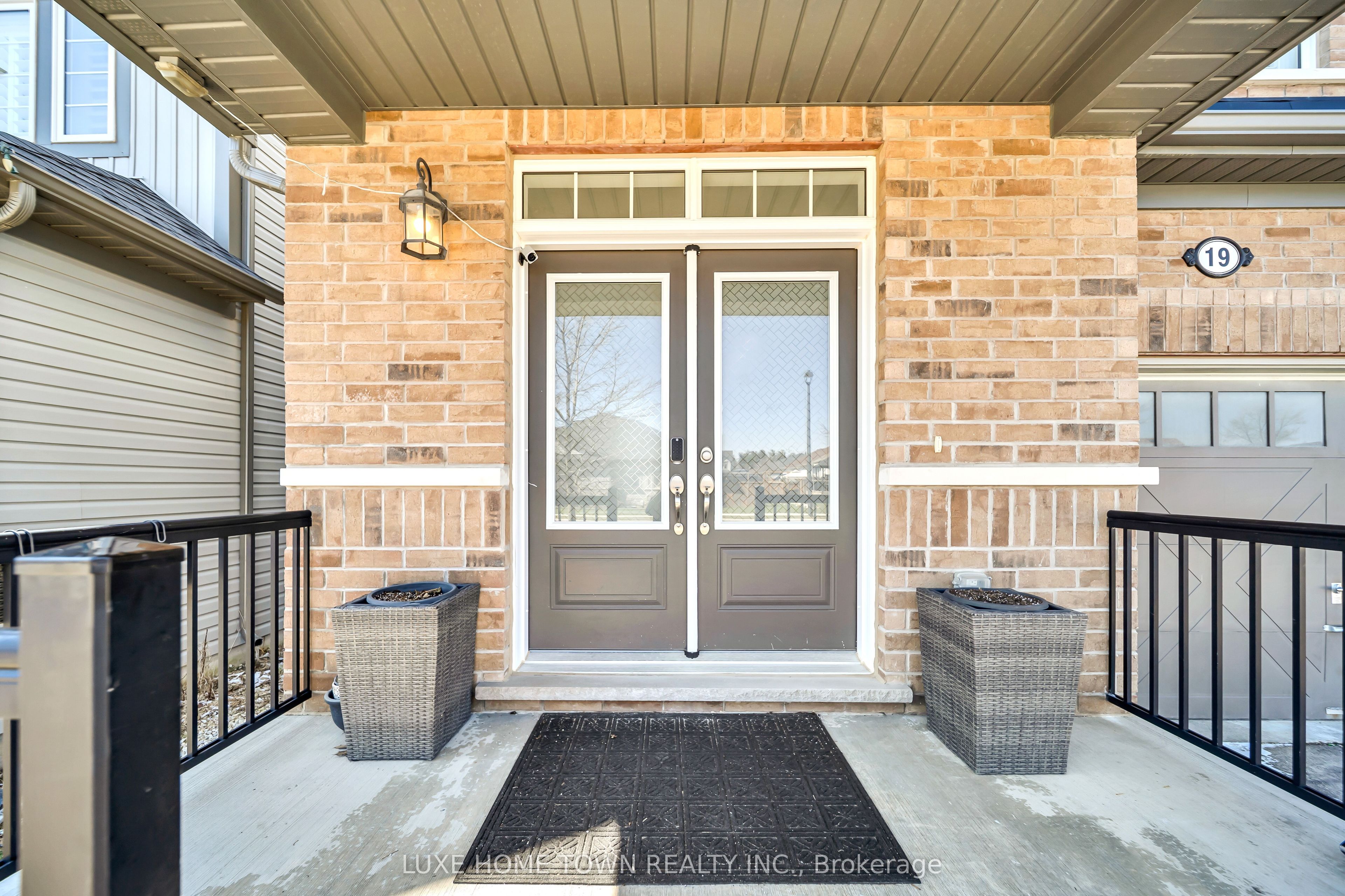 19 Findlay Way Property Photo 6