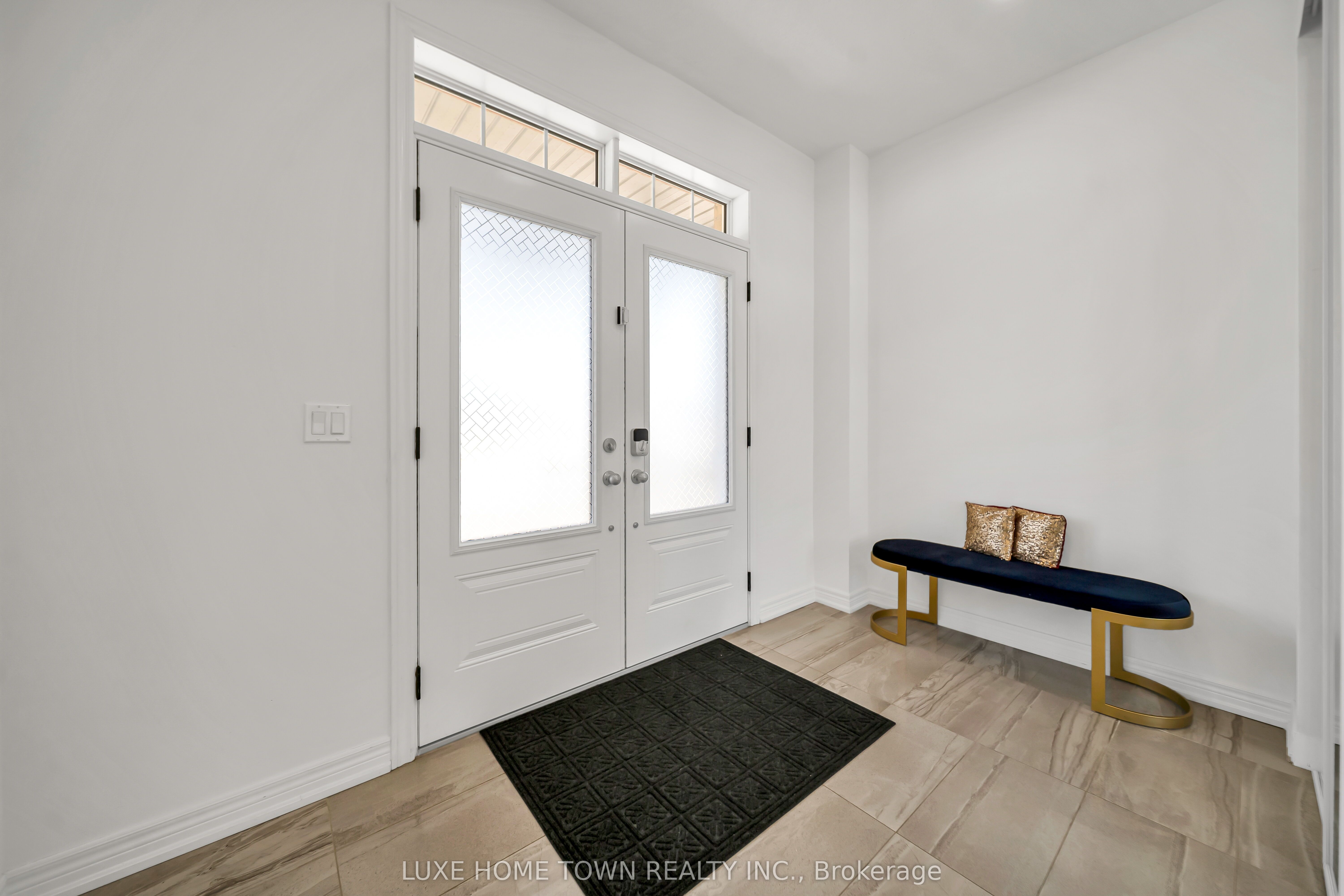 19 Findlay Way Property Photo 7