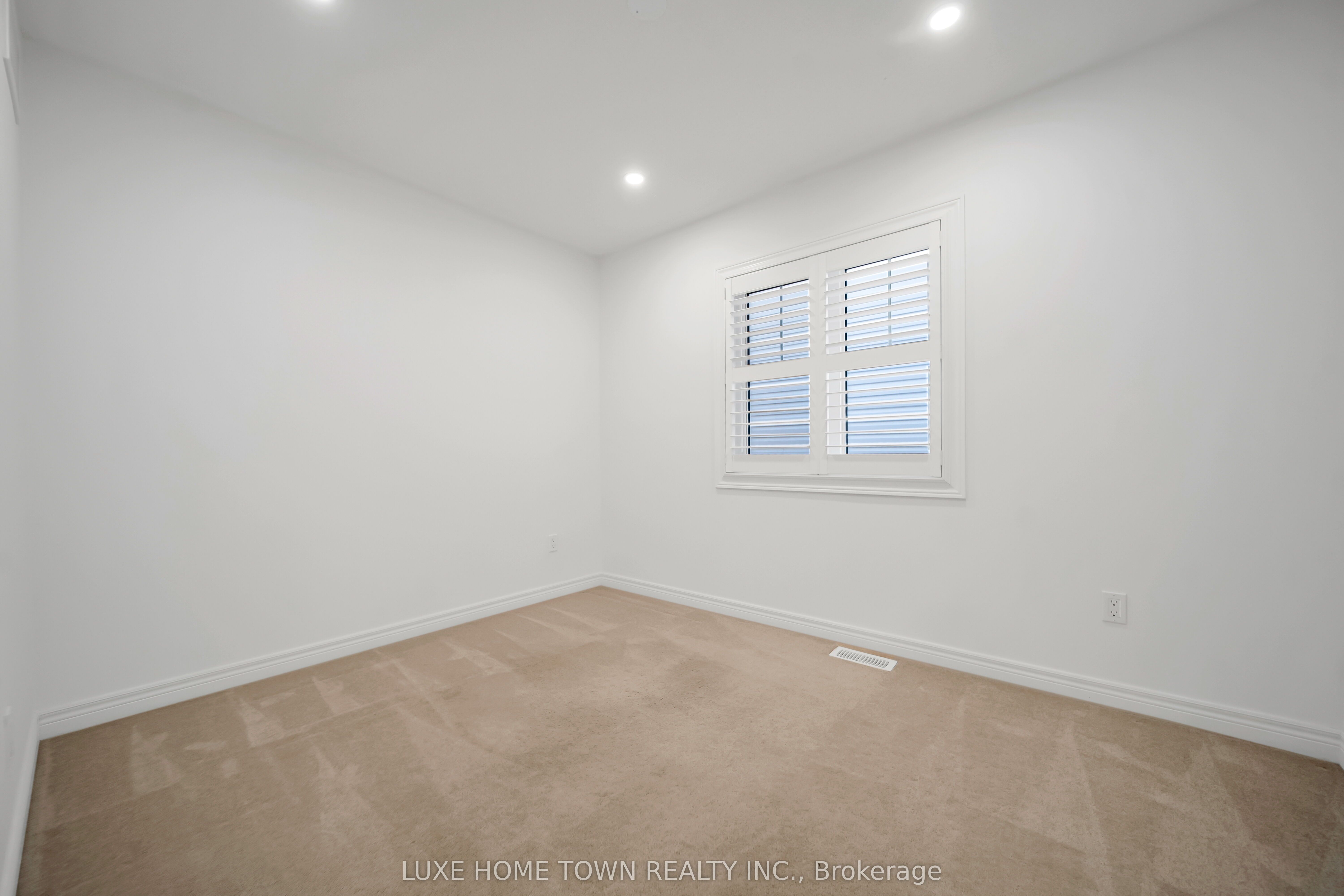 19 Findlay Way Property Photo 24