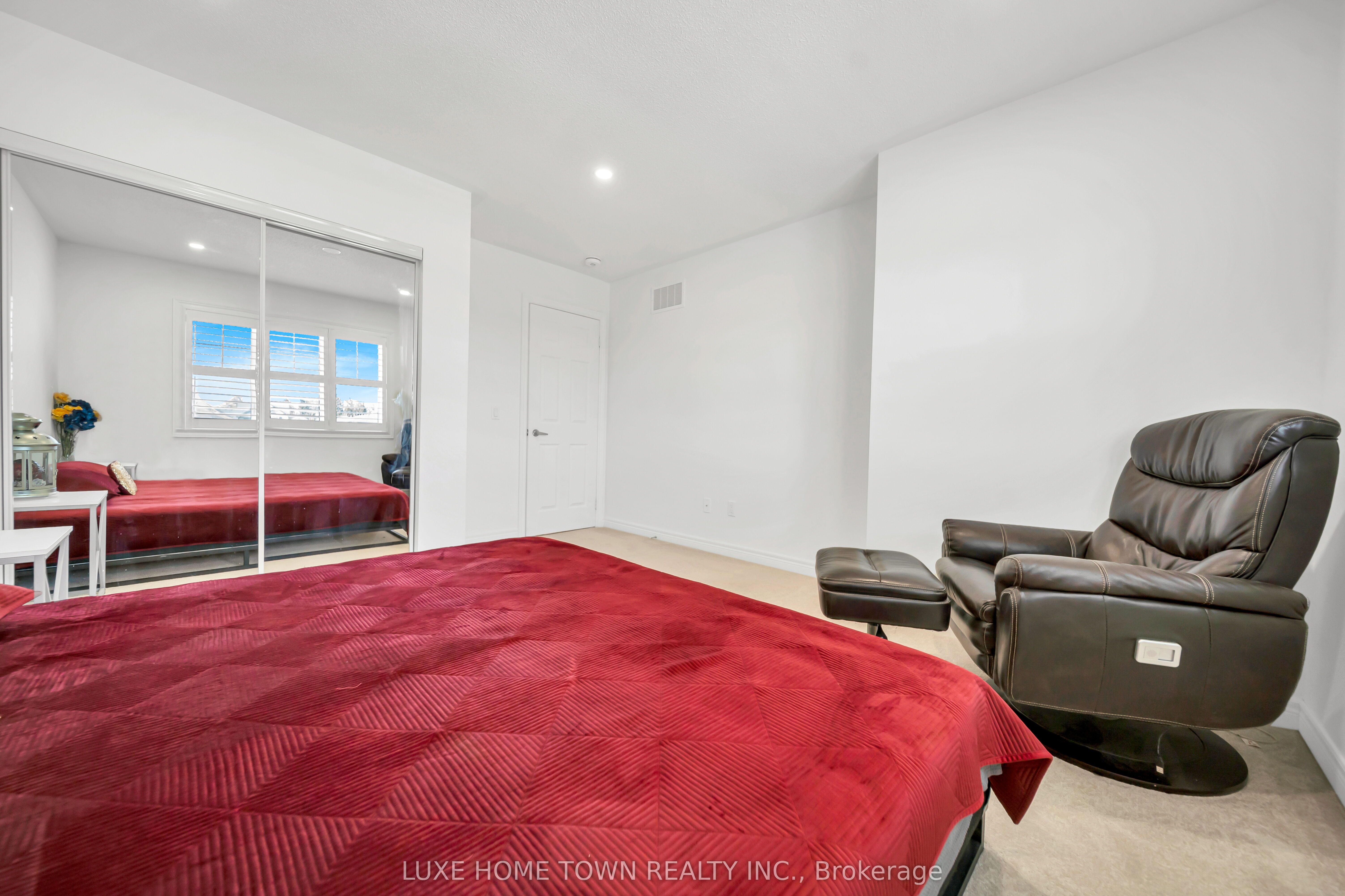 19 Findlay Way Property Photo 29