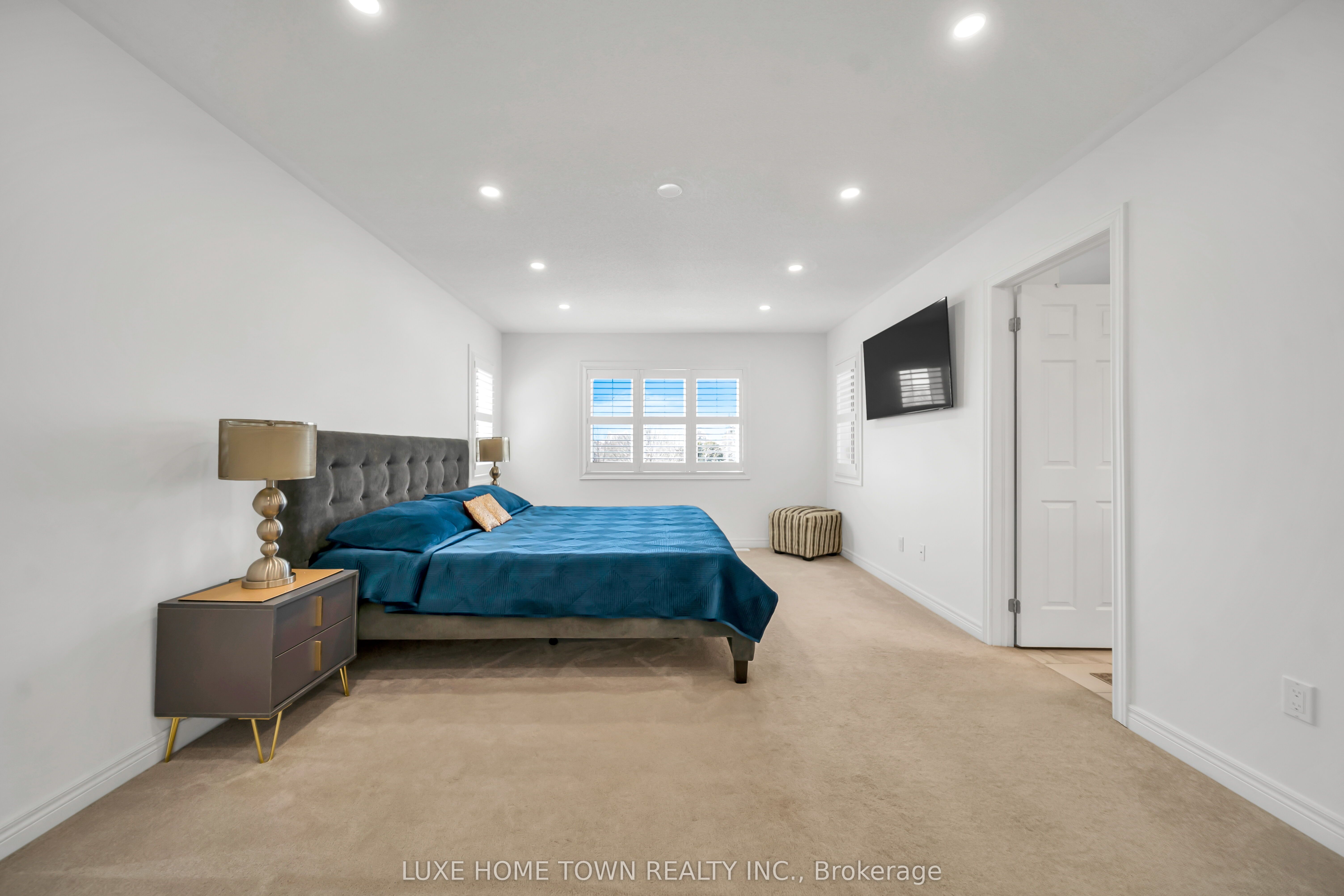 19 Findlay Way Property Photo 33