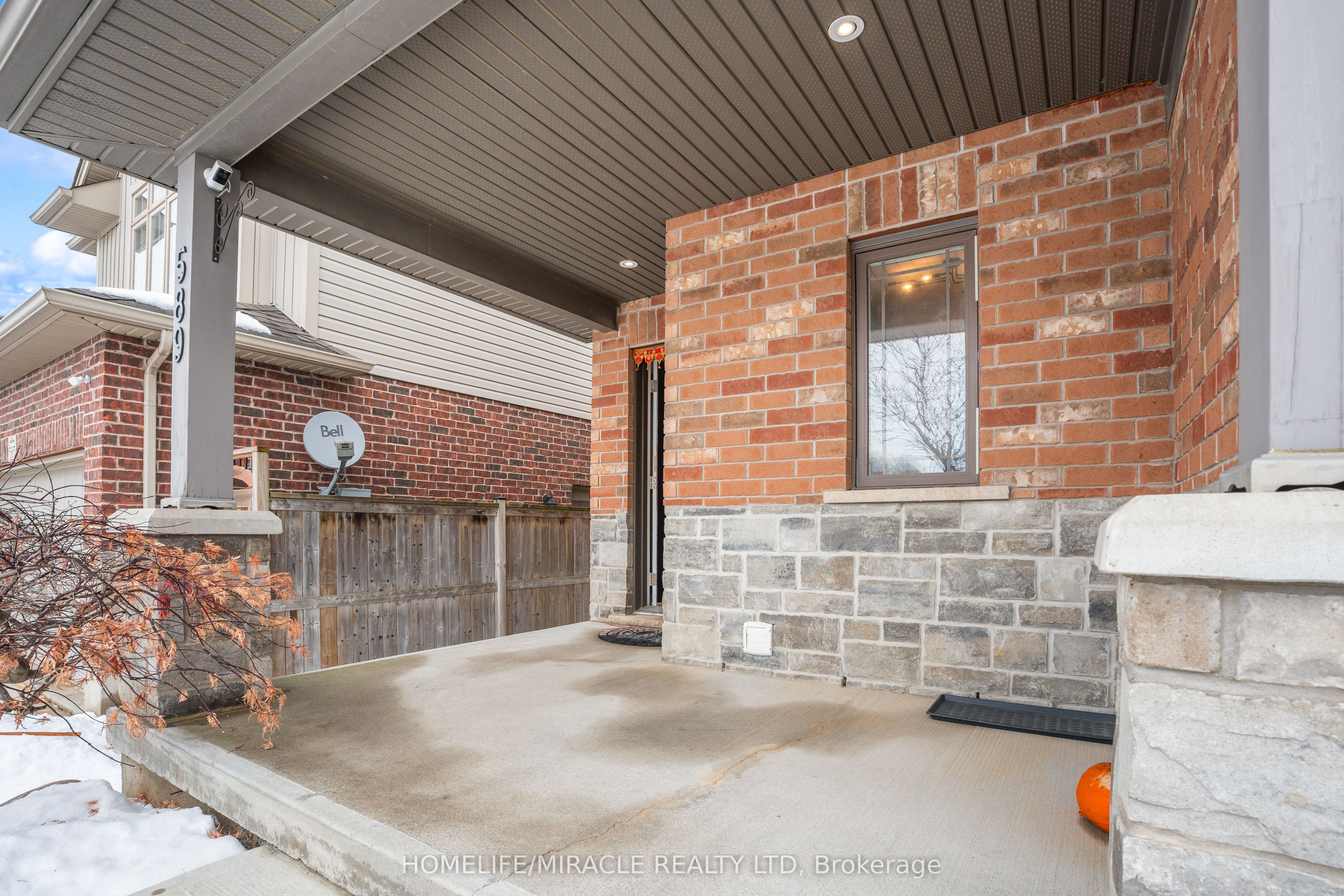 589 Sales Drive Property Photo 43