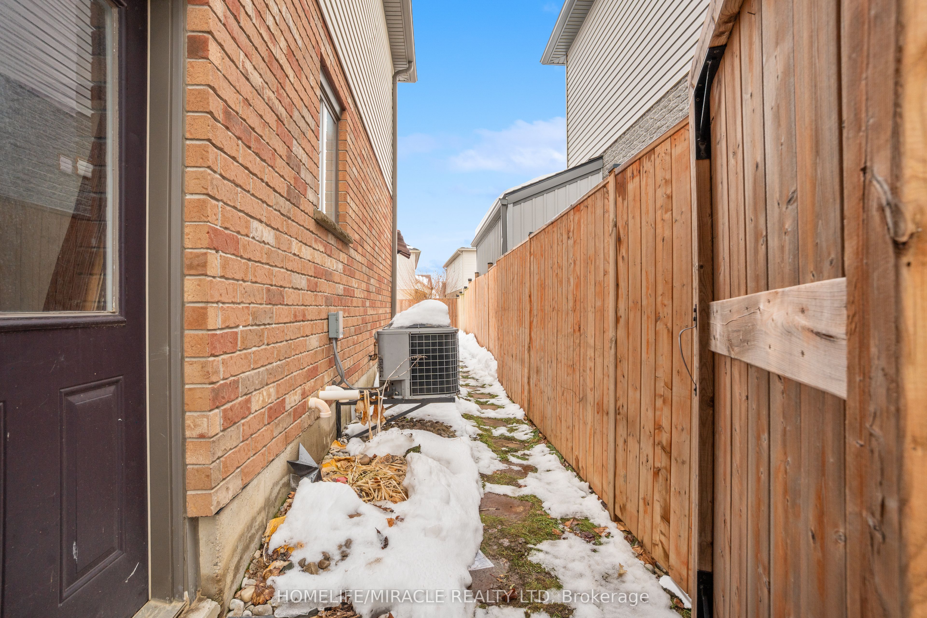 589 Sales Drive Property Photo 46