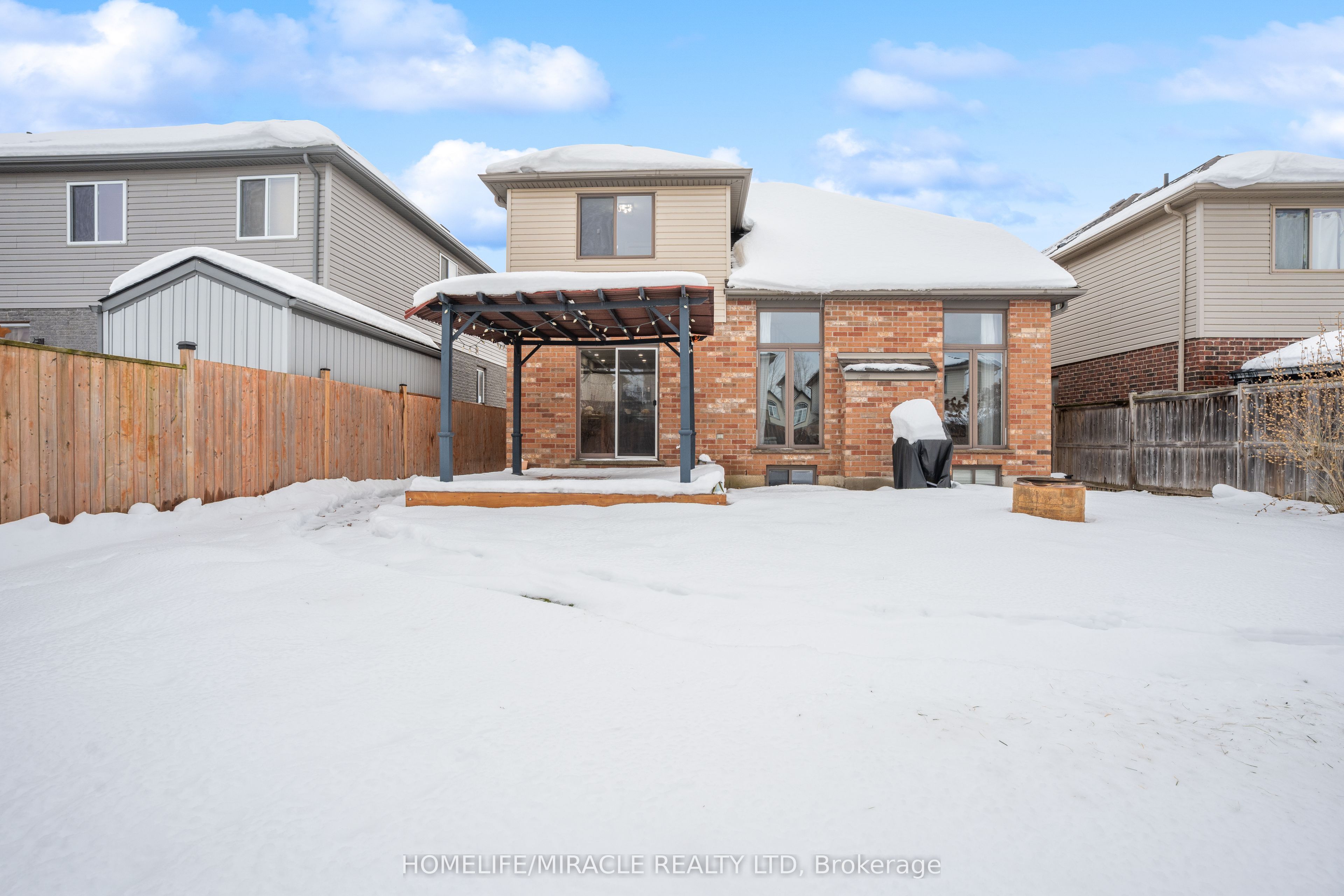 589 Sales Drive Property Photo 49