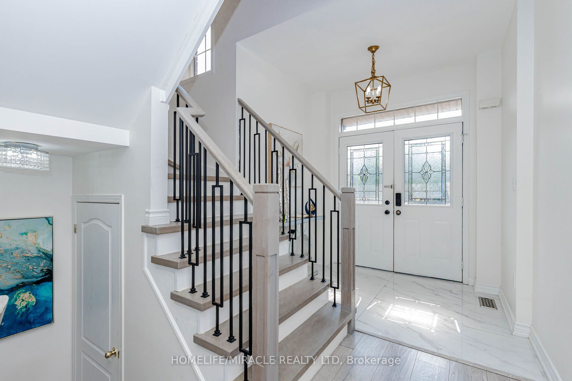 36 Tidemore Heights Property Photo 6