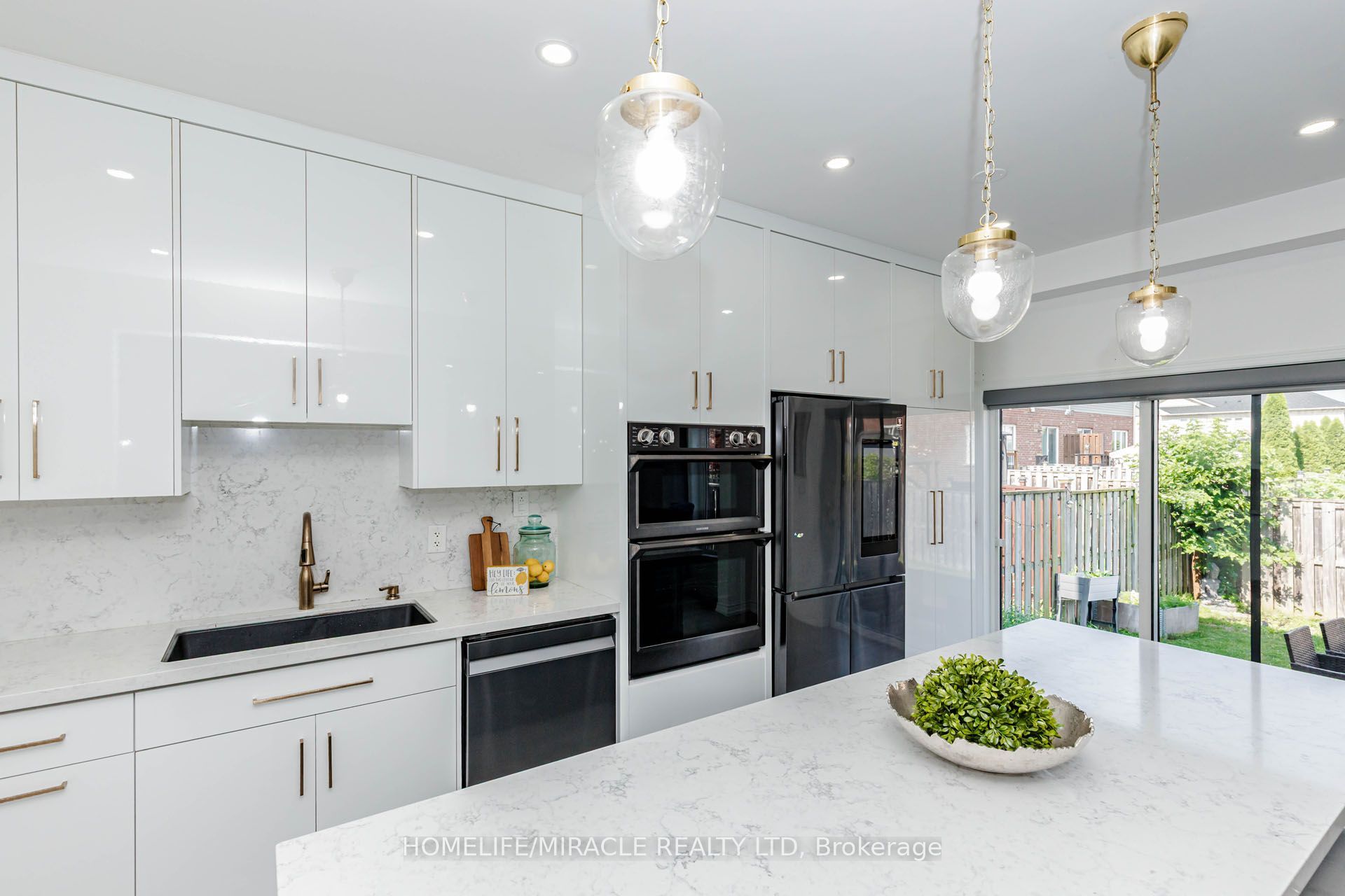 36 Tidemore Heights Property Photo 17