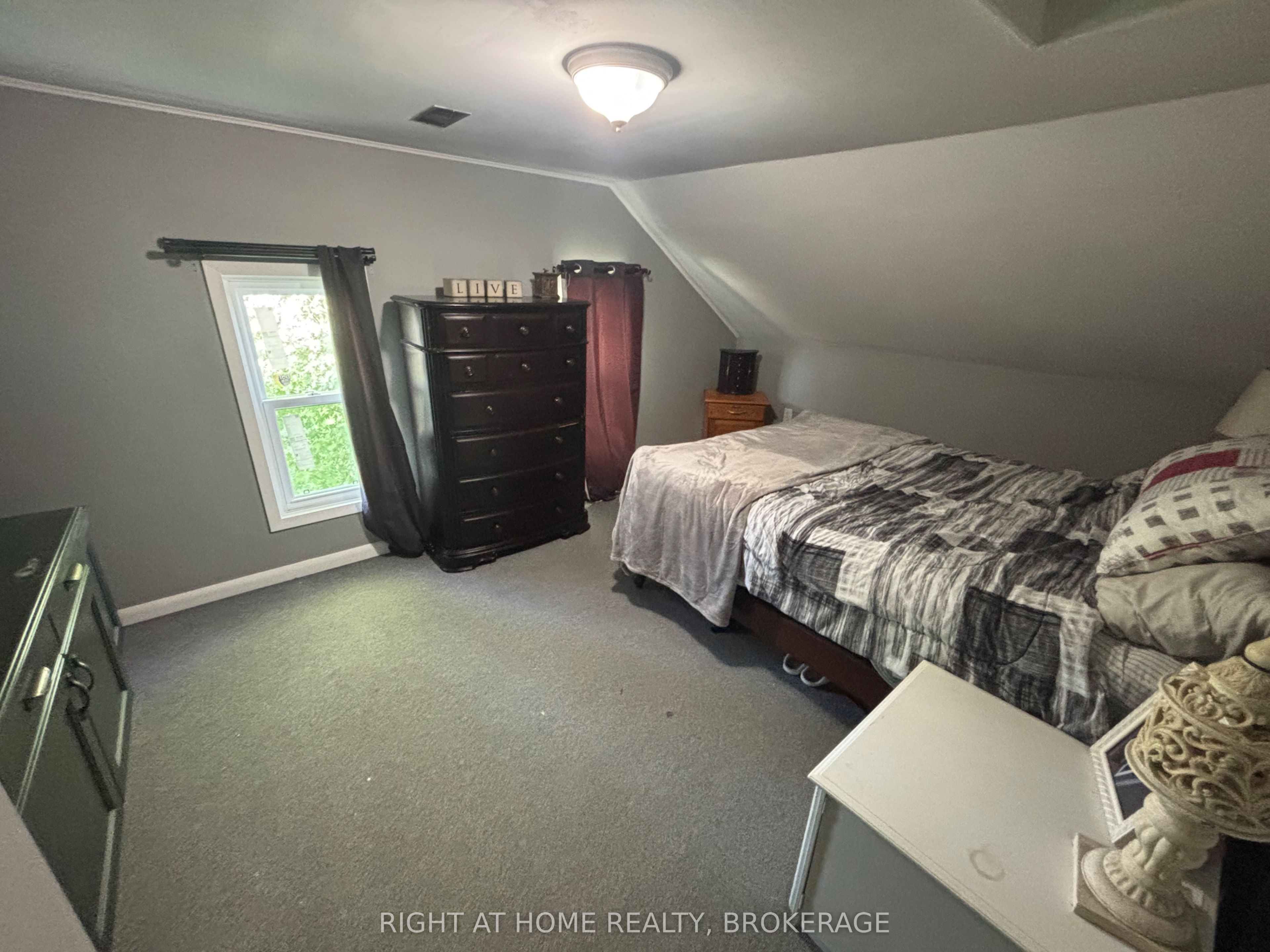 720 Webber Road Property Photo 16