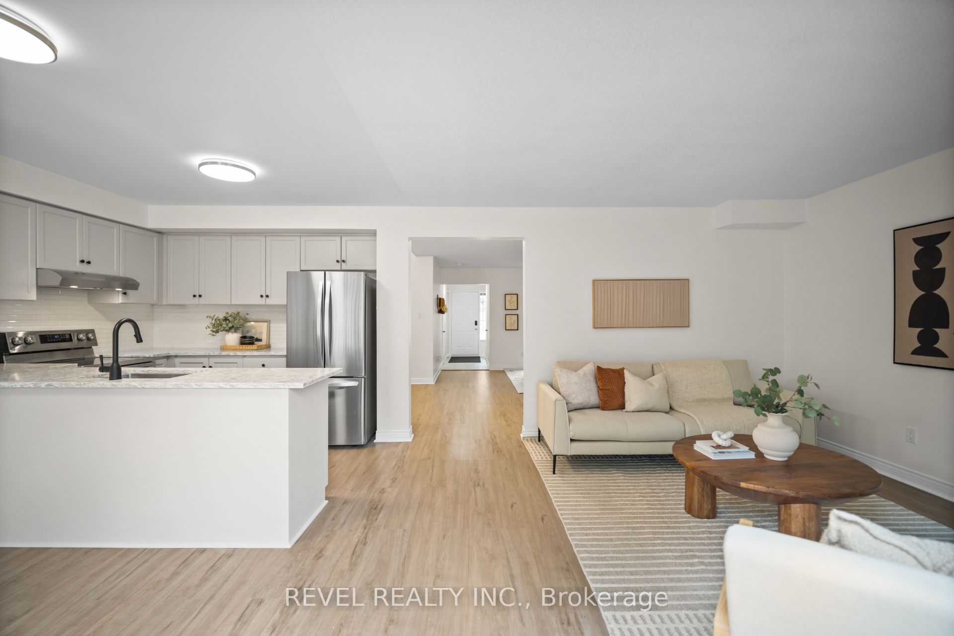 320 Hamilton Drive 10 Property Photo 22