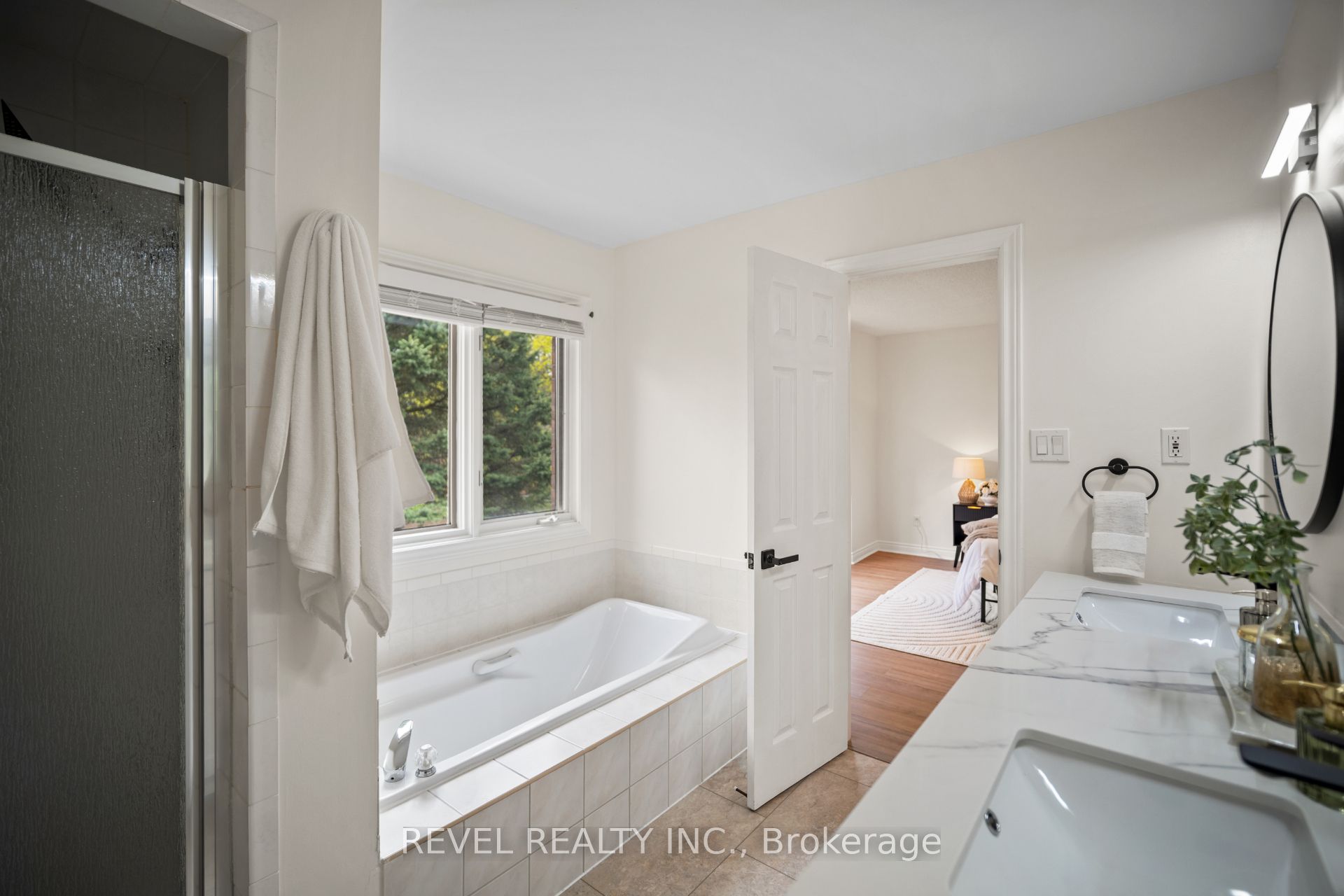 320 Hamilton Drive 10 Property Photo 30