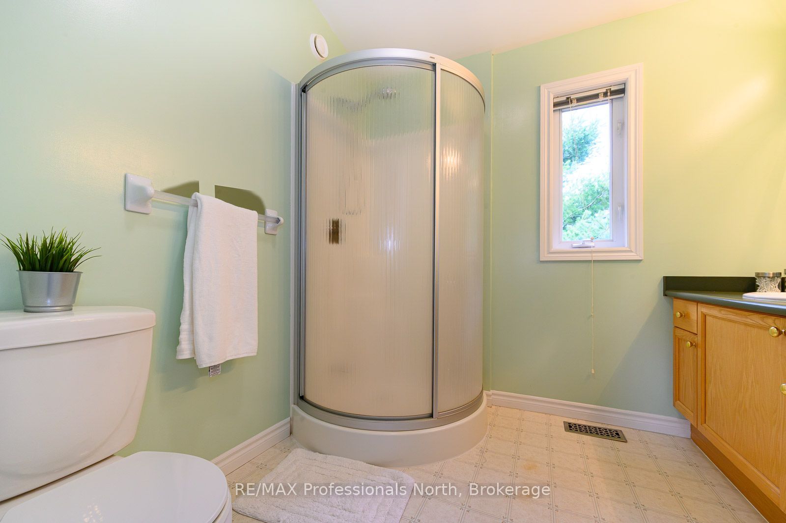 18 Heritage Crescent Property Photo 30