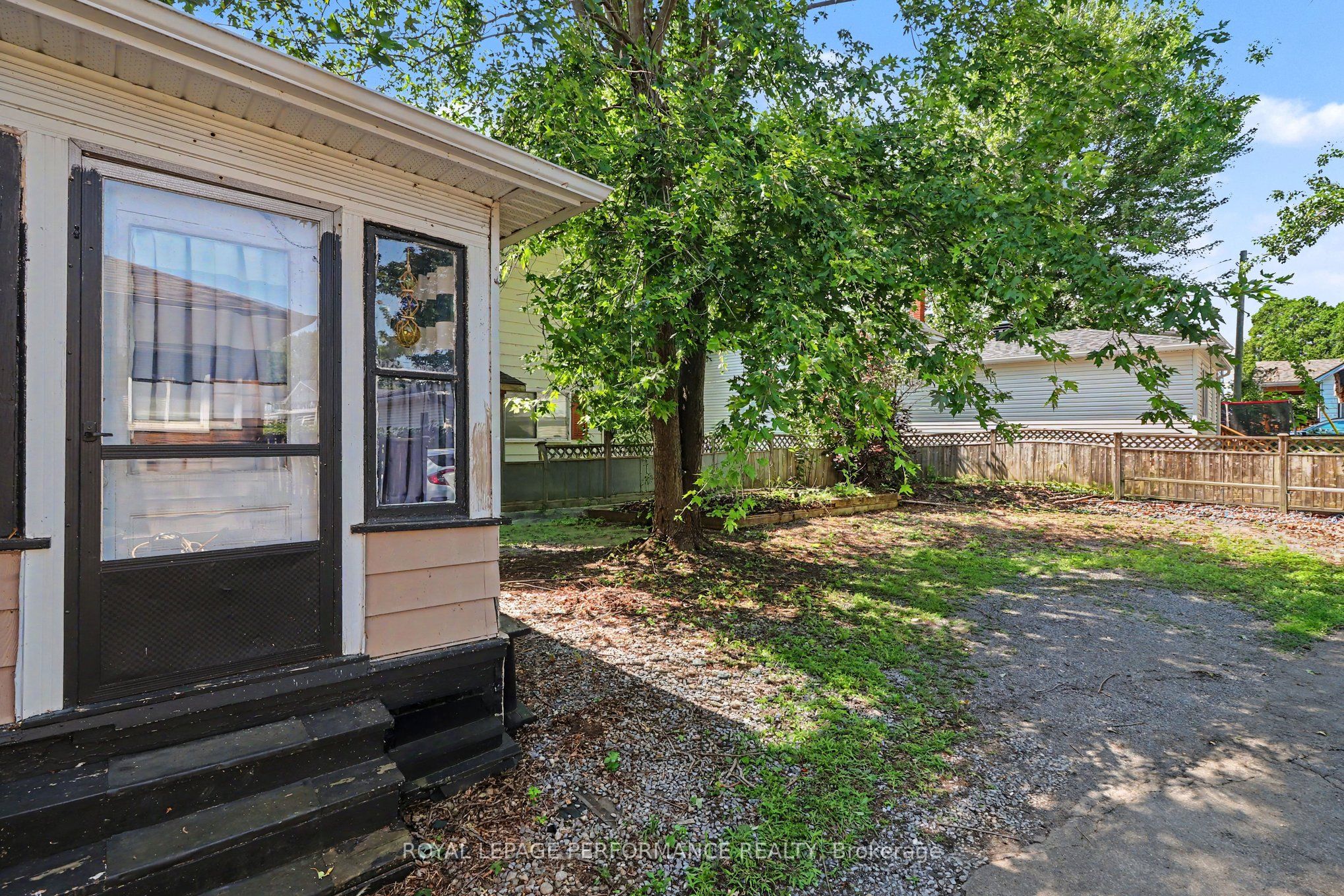 1304 Montreal Road Property Photo 33