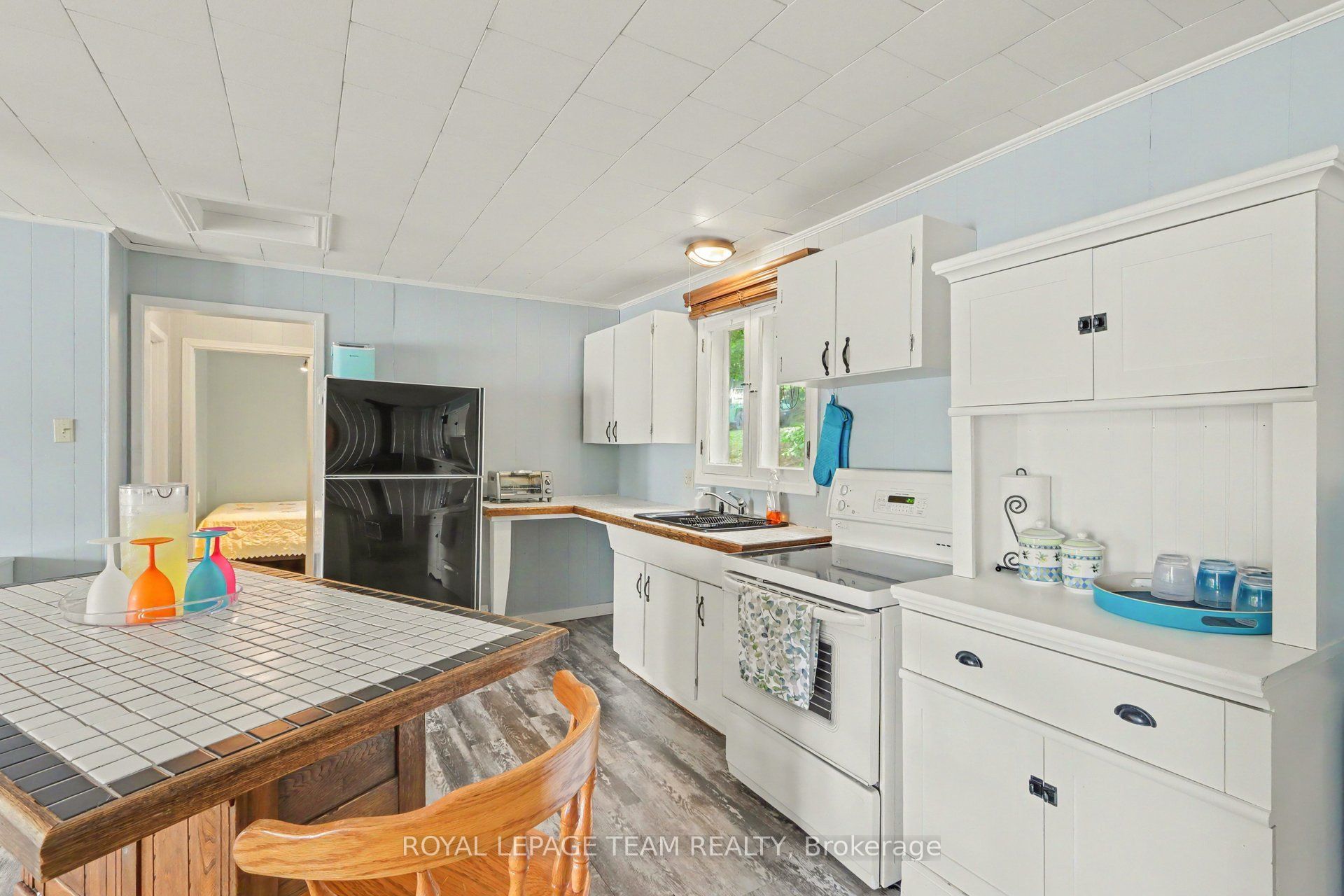 237 Bova Road Property Photo 9
