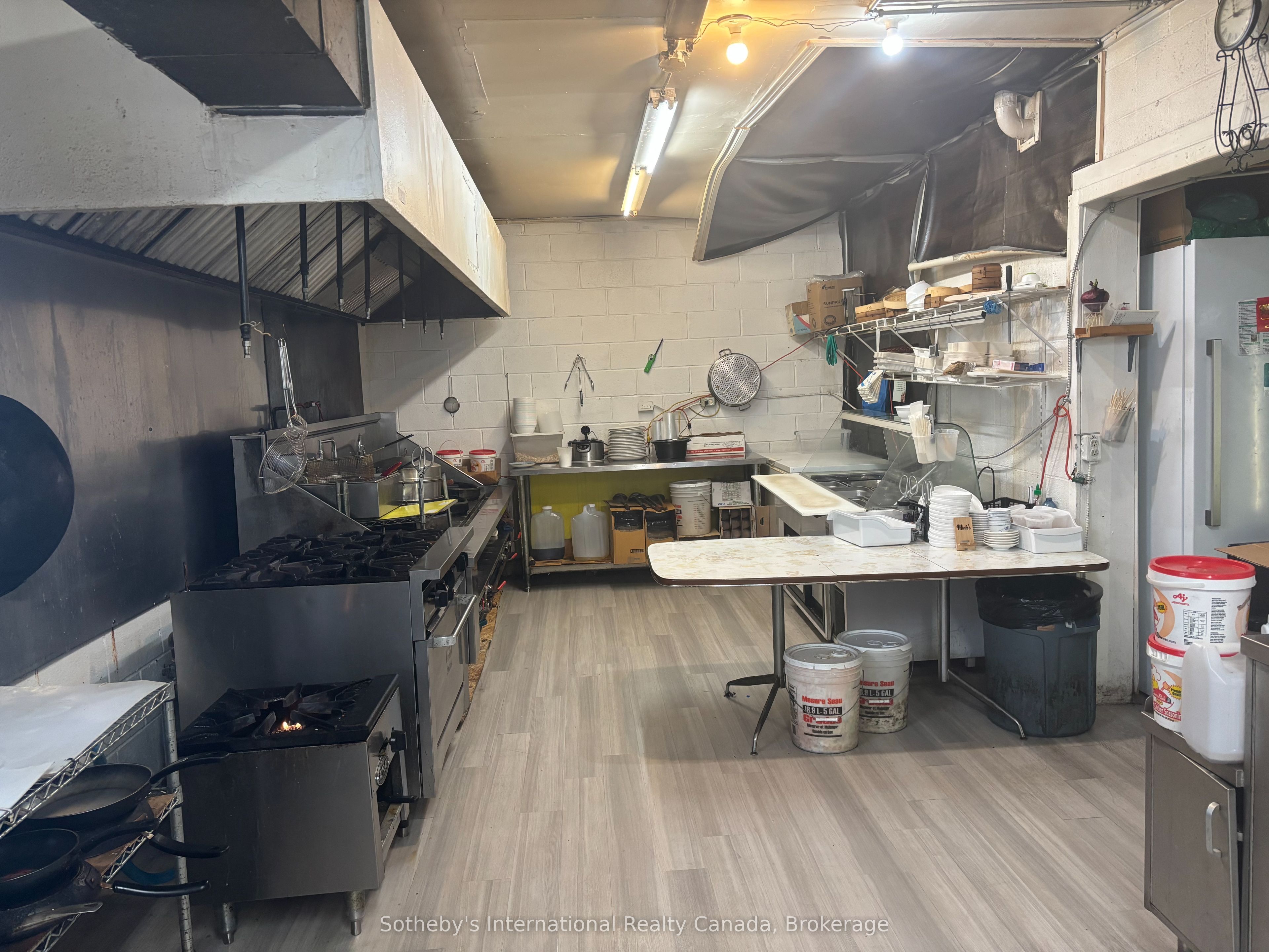 2501 3rd Avenue W Property Photo 16