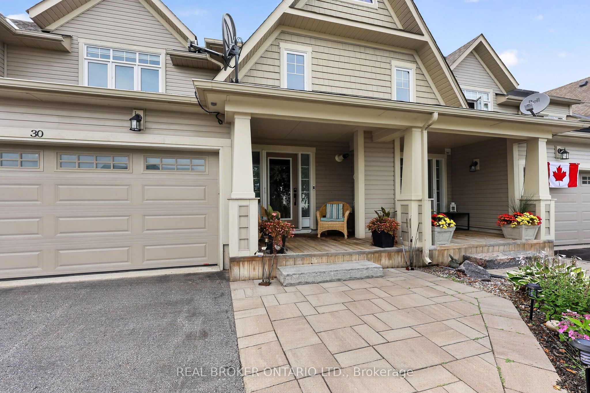 30 Masters Crescent Property Photo 5
