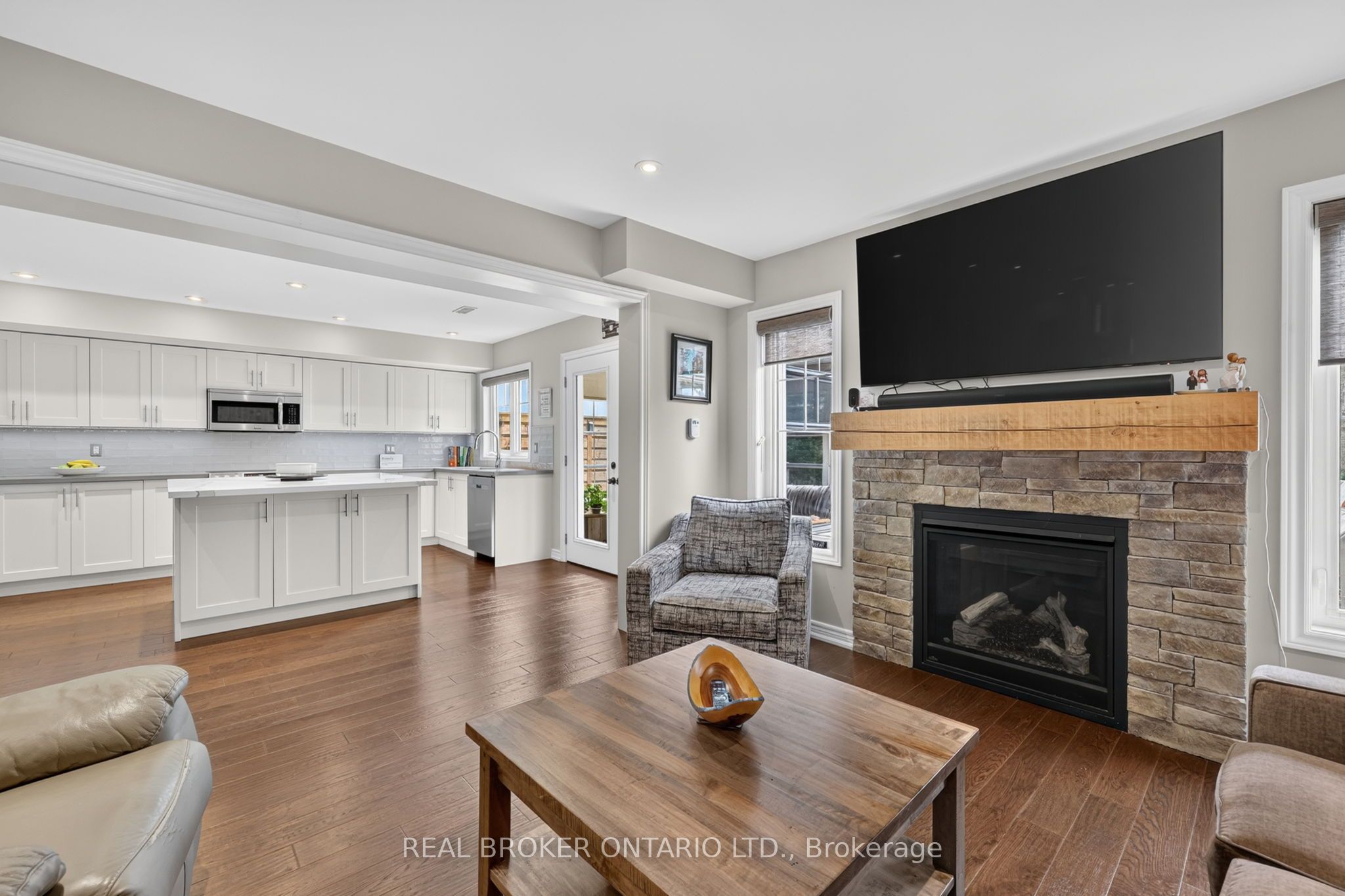 30 Masters Crescent Property Photo 10