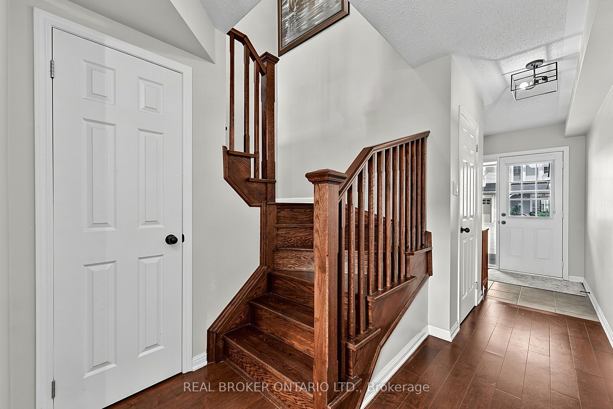 11 Carnoustie Lane Property Photo 6