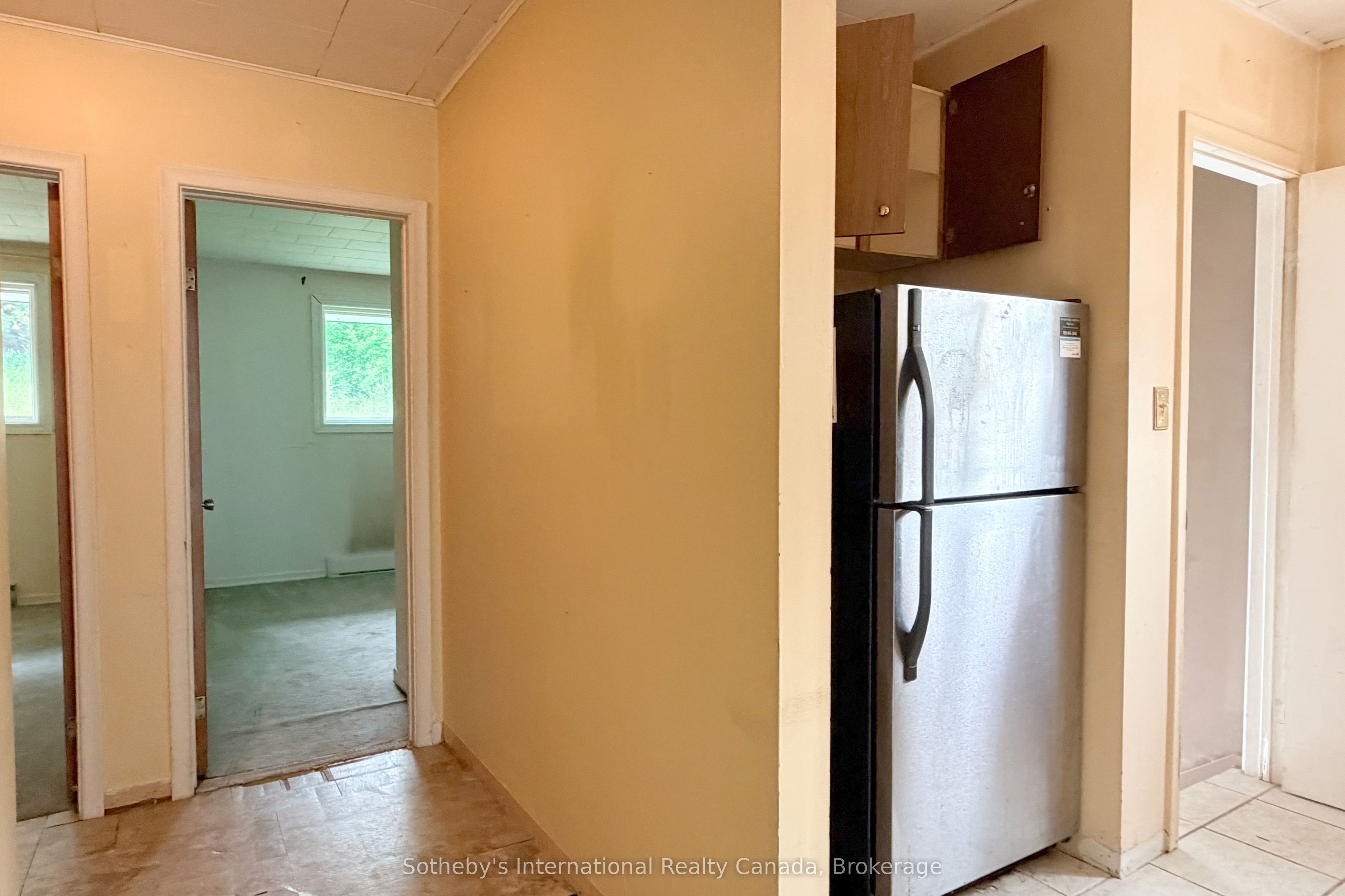 12a Valley Drive Property Photo 10