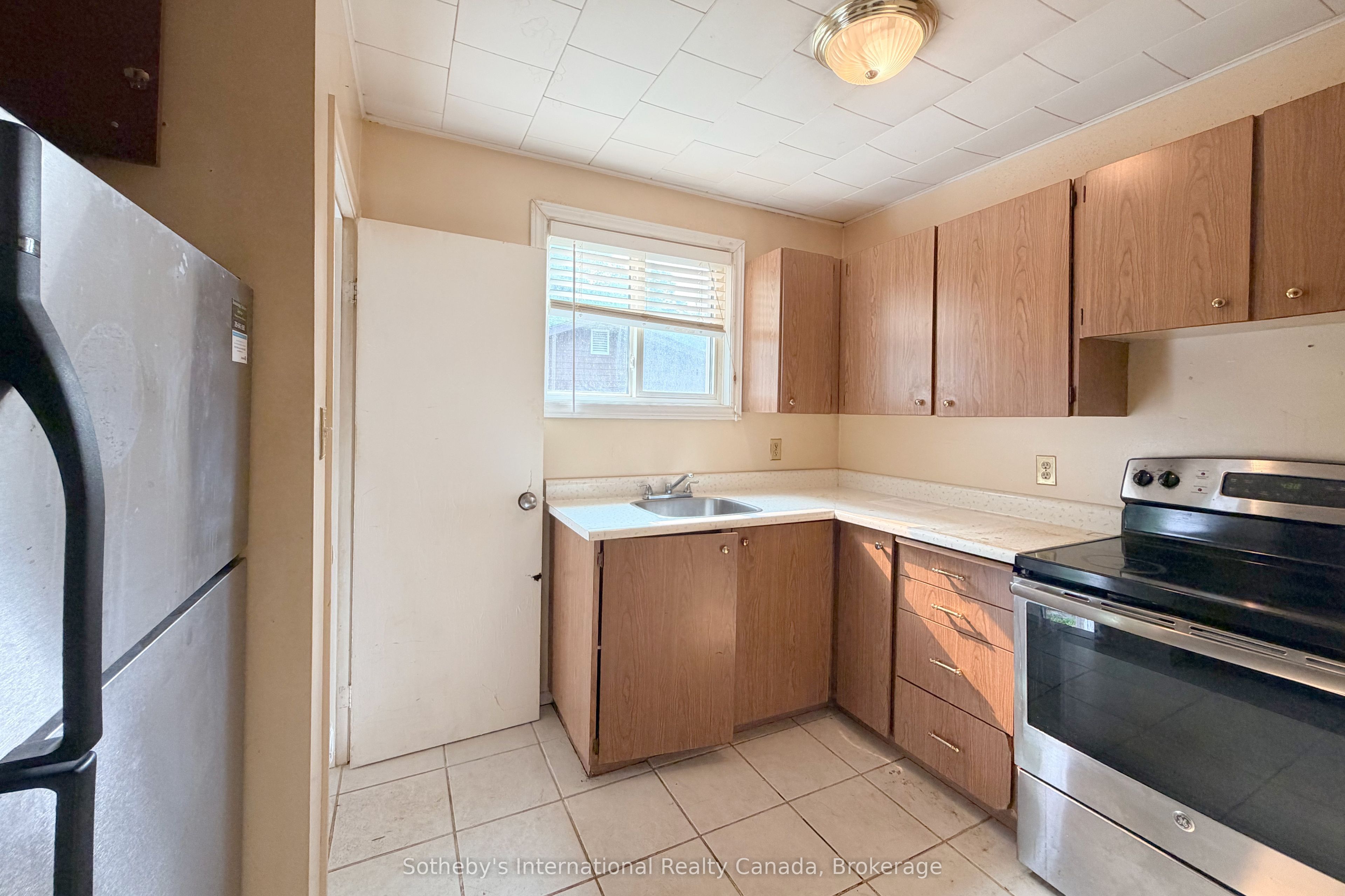12a Valley Drive Property Photo 12