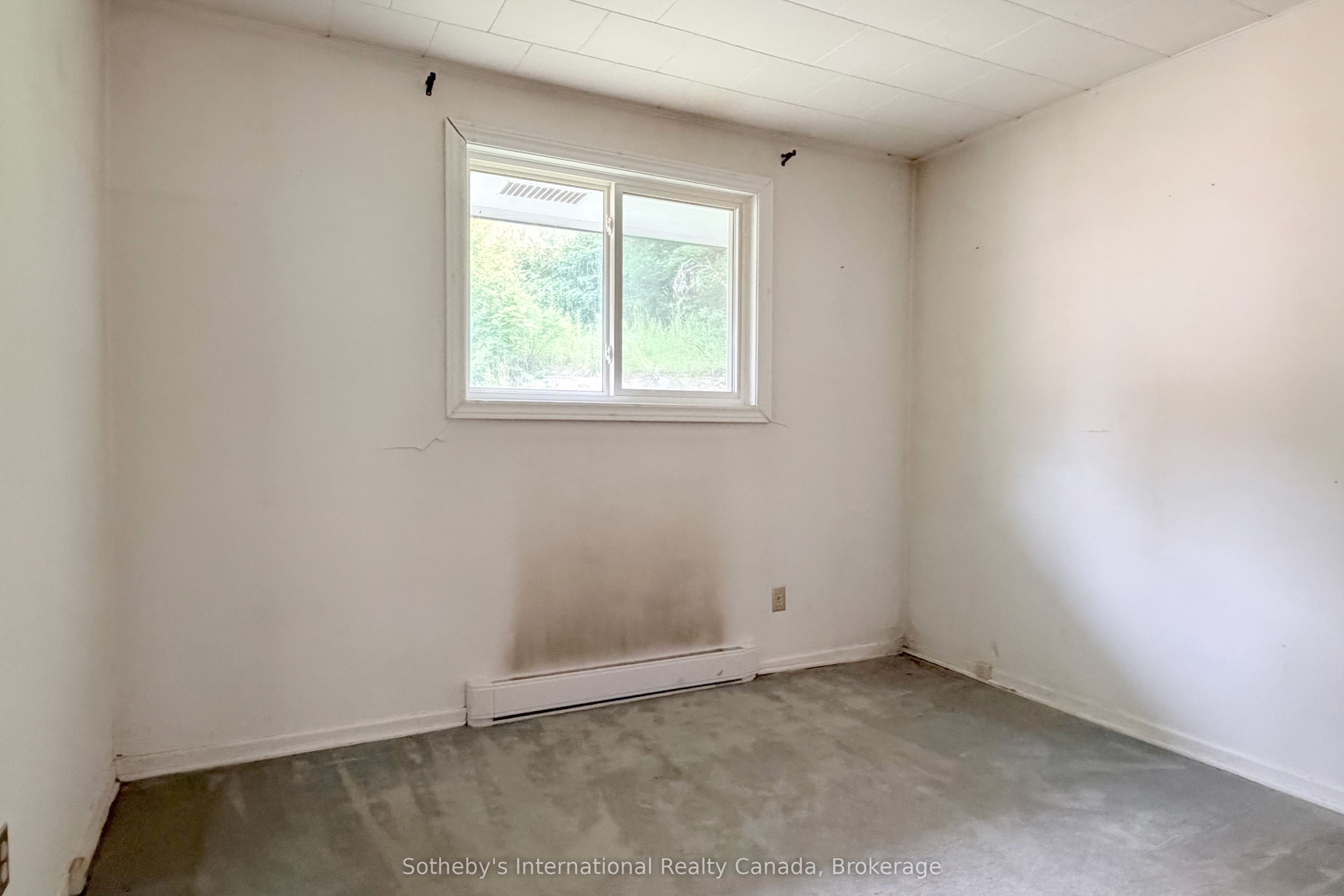 12a Valley Drive Property Photo 13