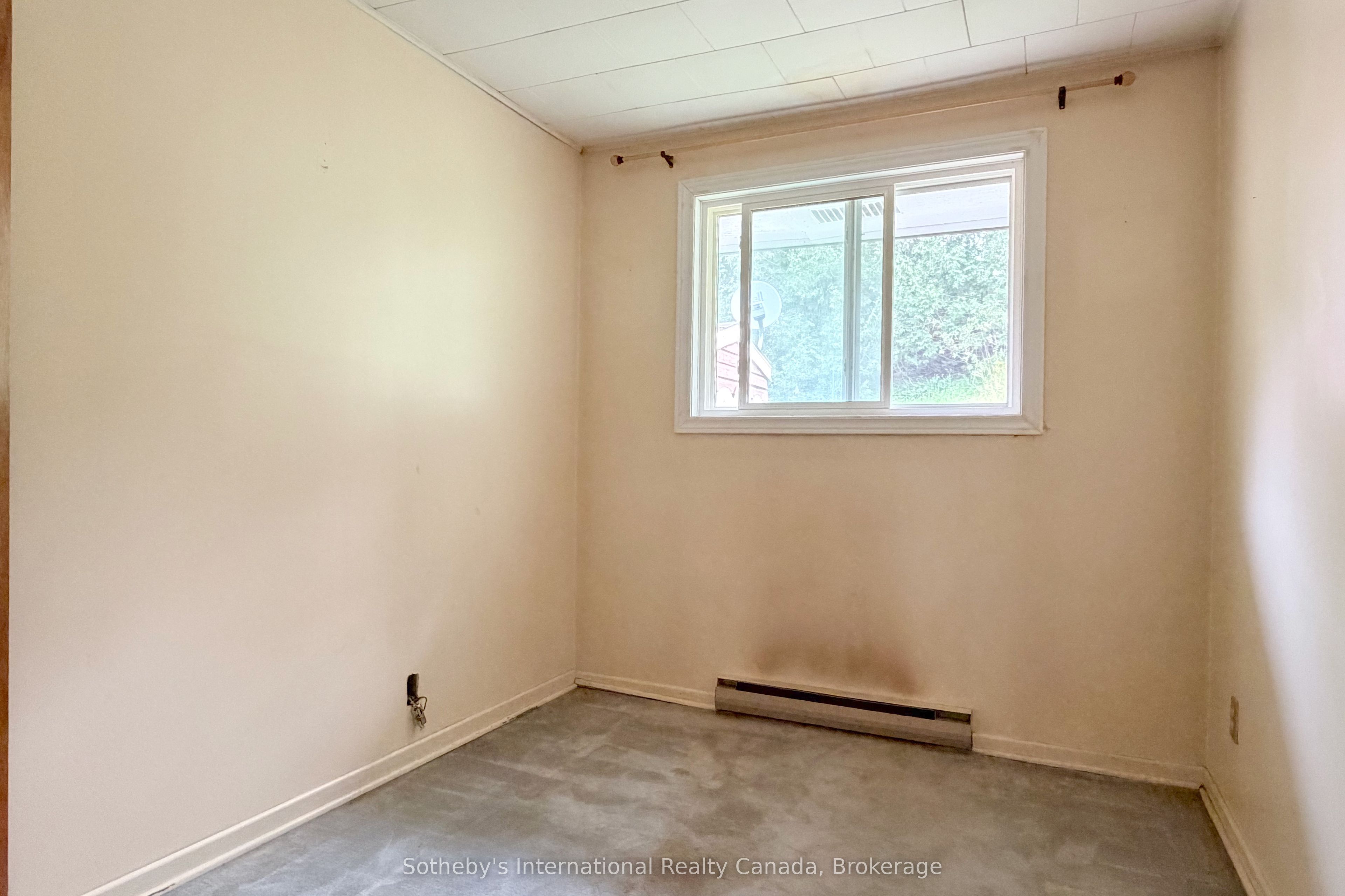 12a Valley Drive Property Photo 14