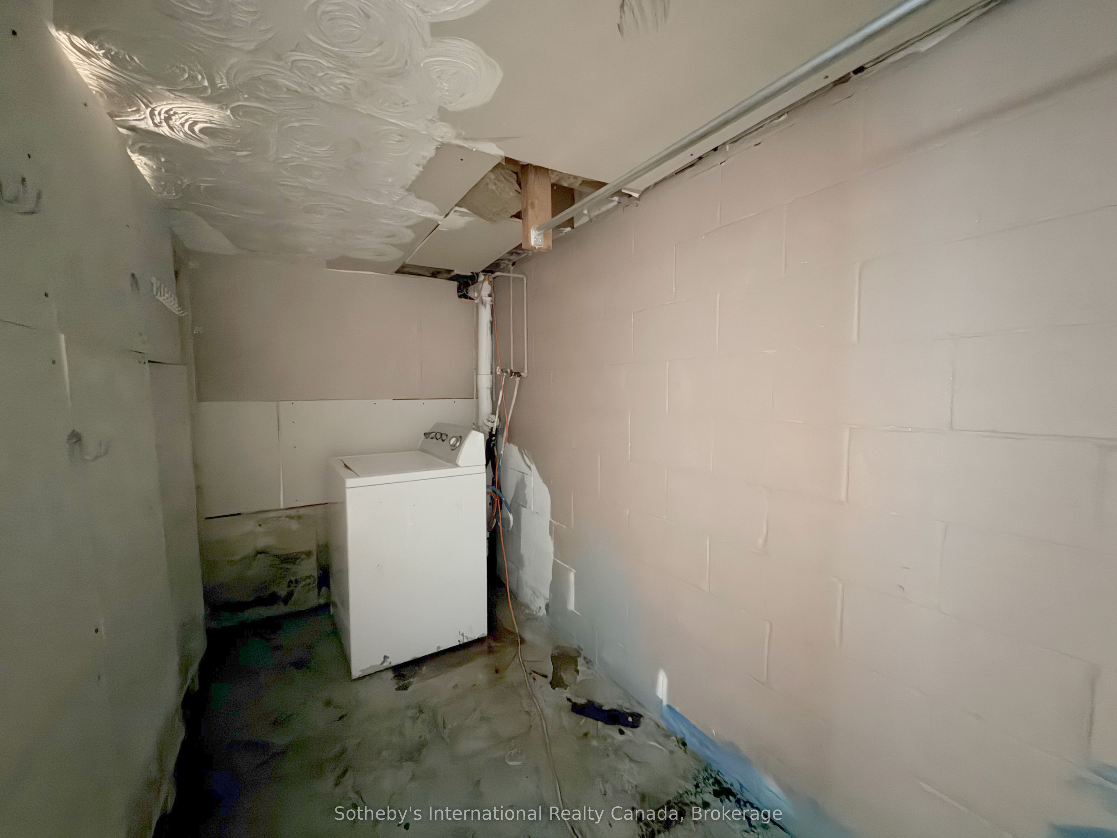 12a Valley Drive Property Photo 20