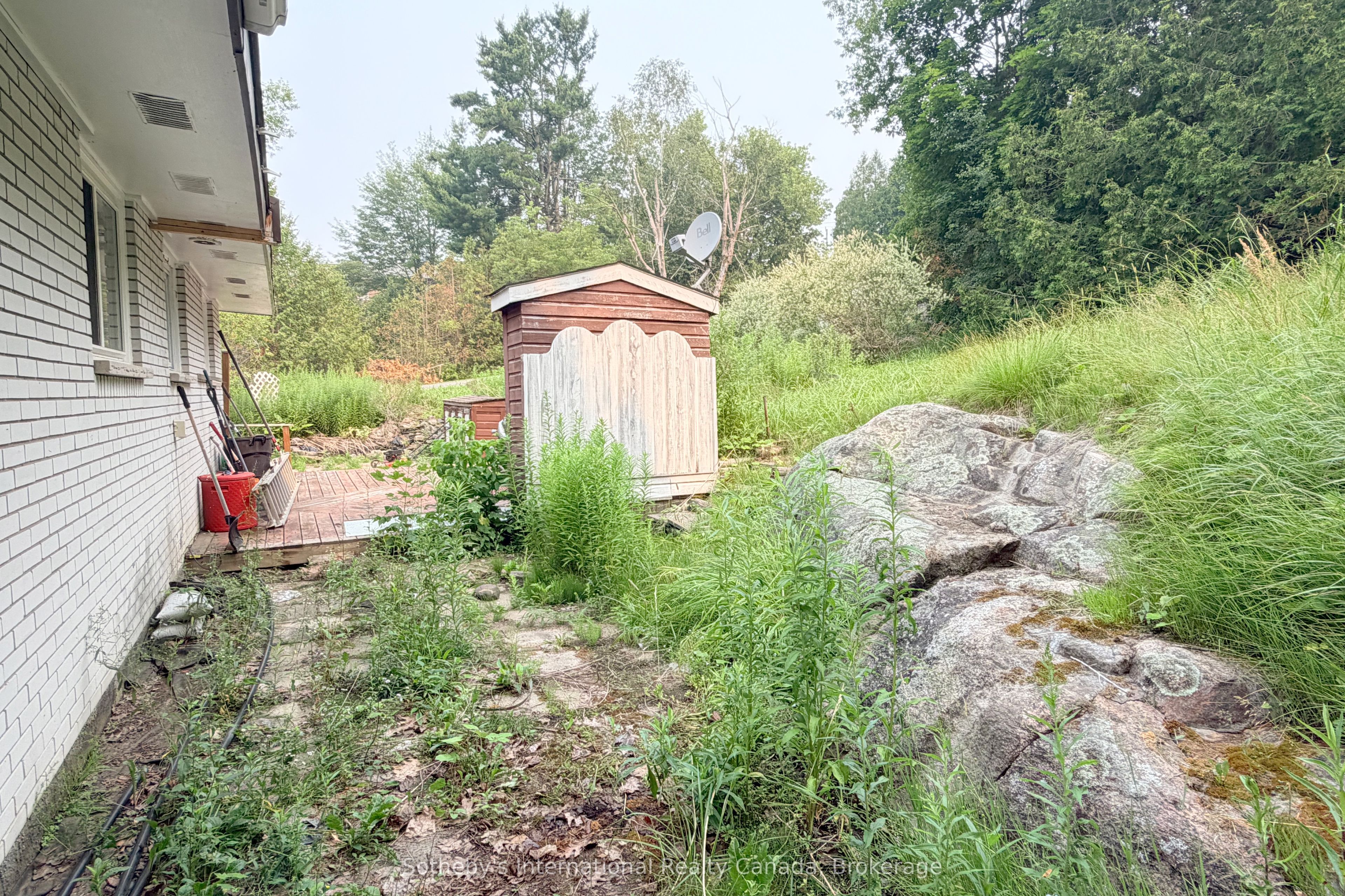 12a Valley Drive Property Photo 24