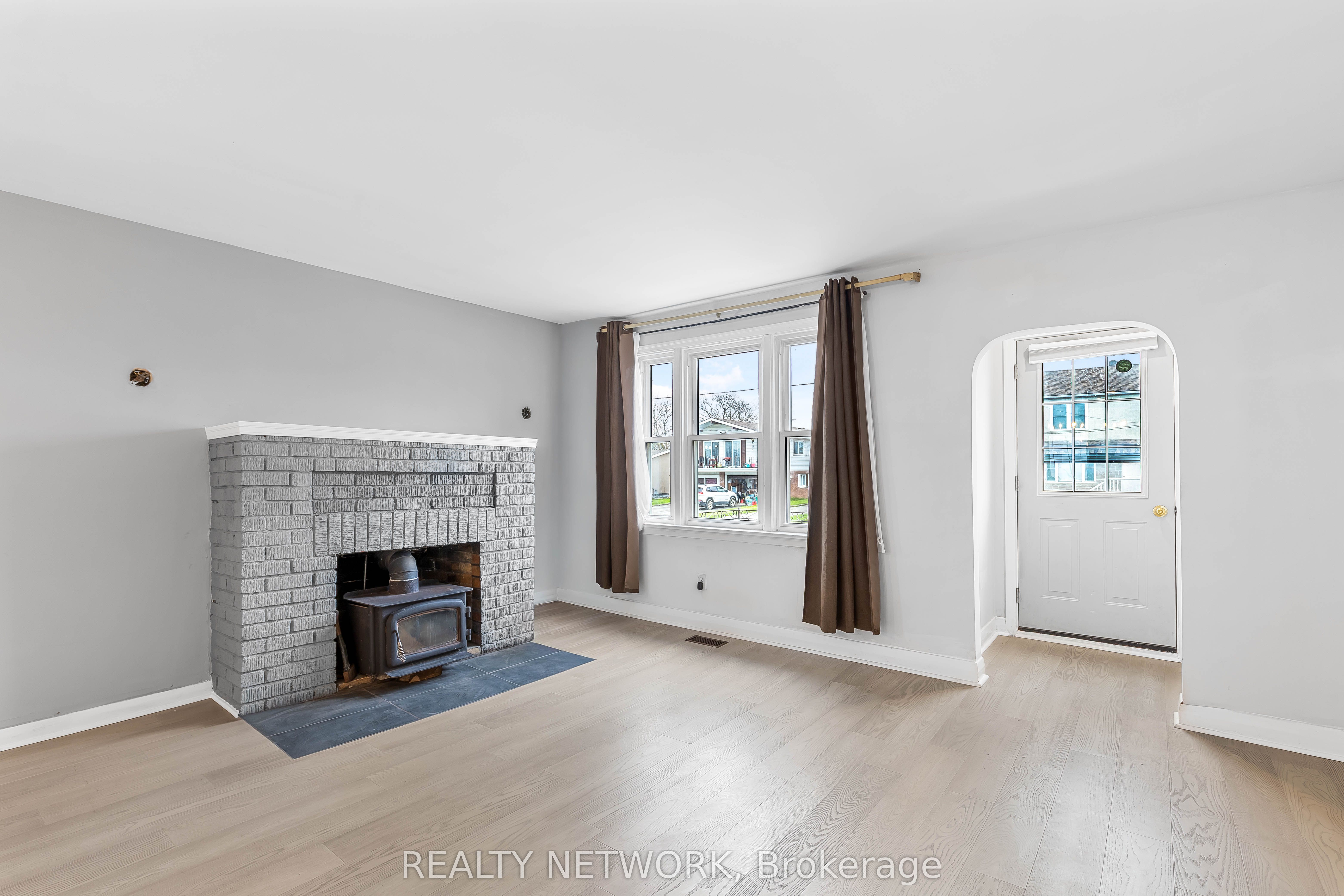 76 Johnston Street Property Photo 4