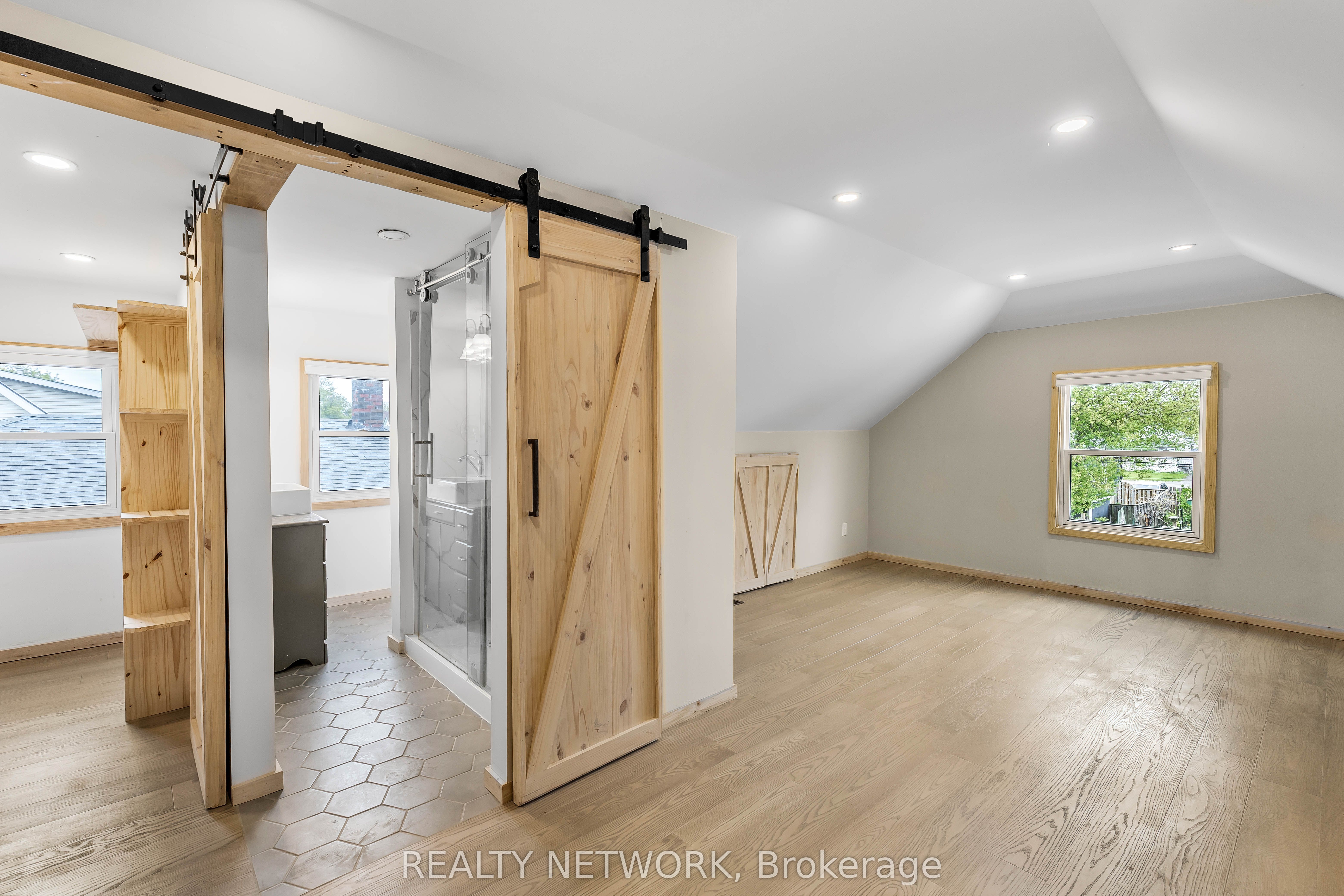 76 Johnston Street Property Photo 16