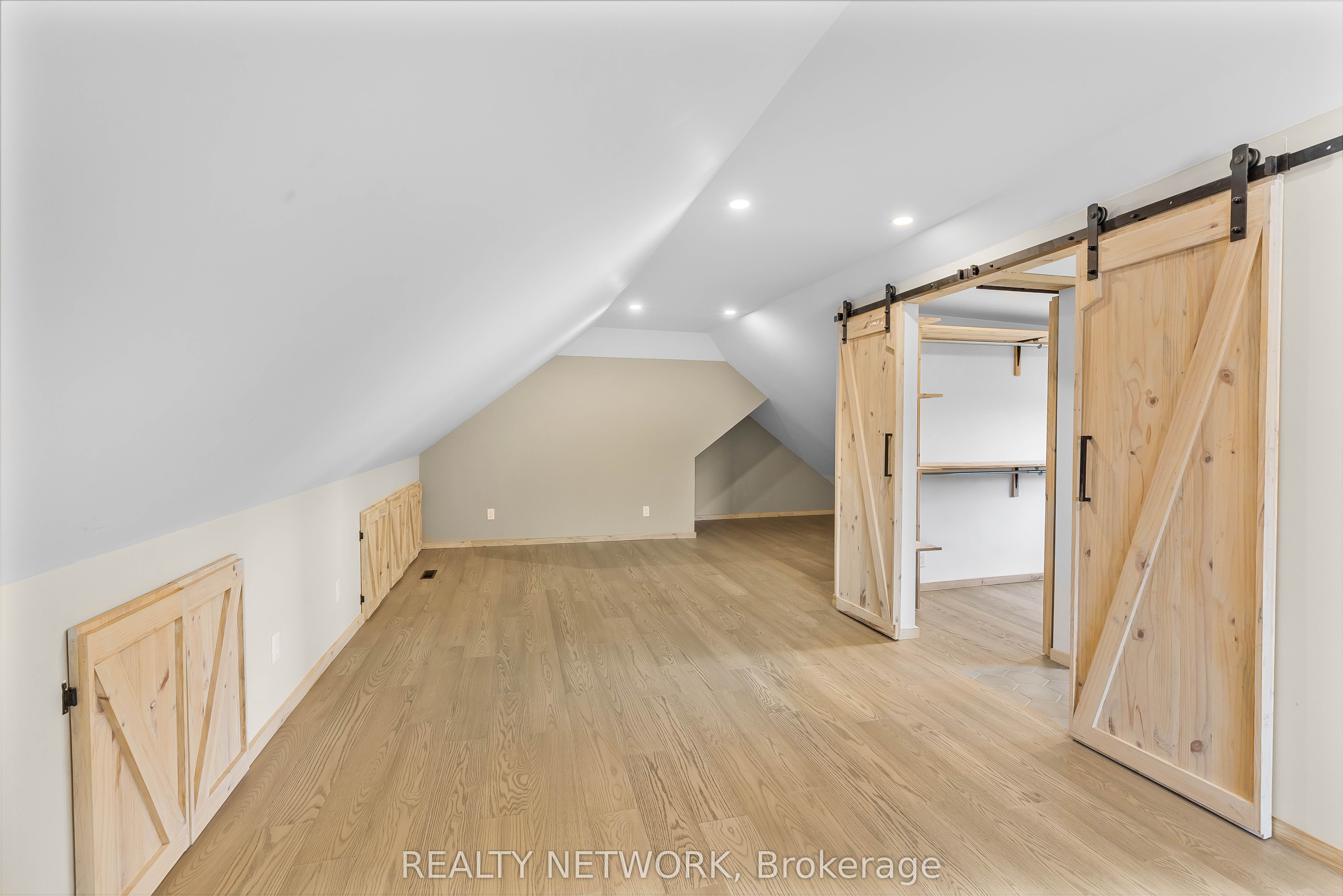 76 Johnston Street Property Photo 17