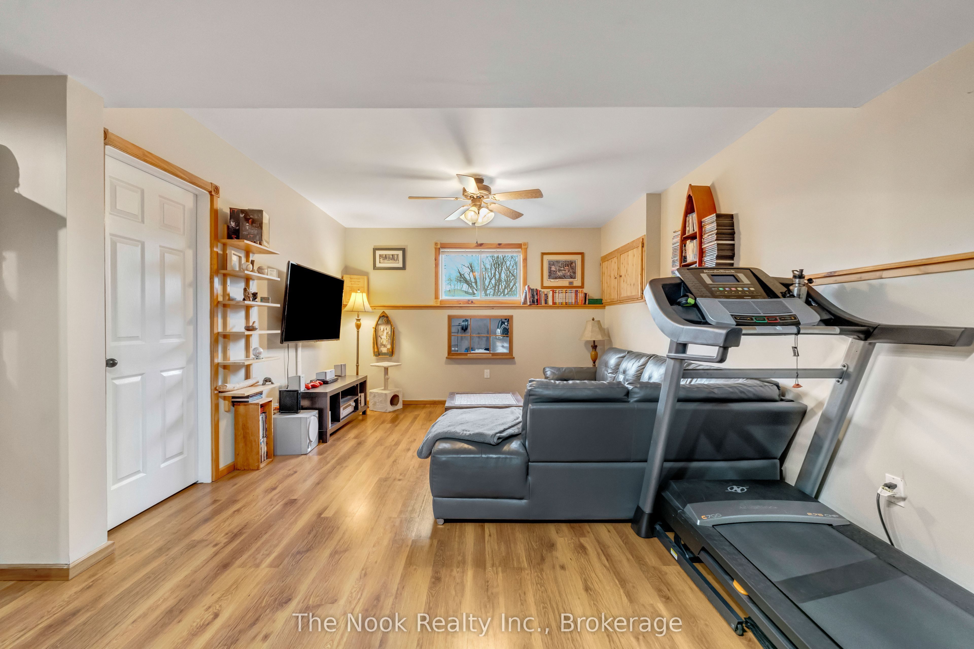 31 Carlton Crescent Property Photo 19