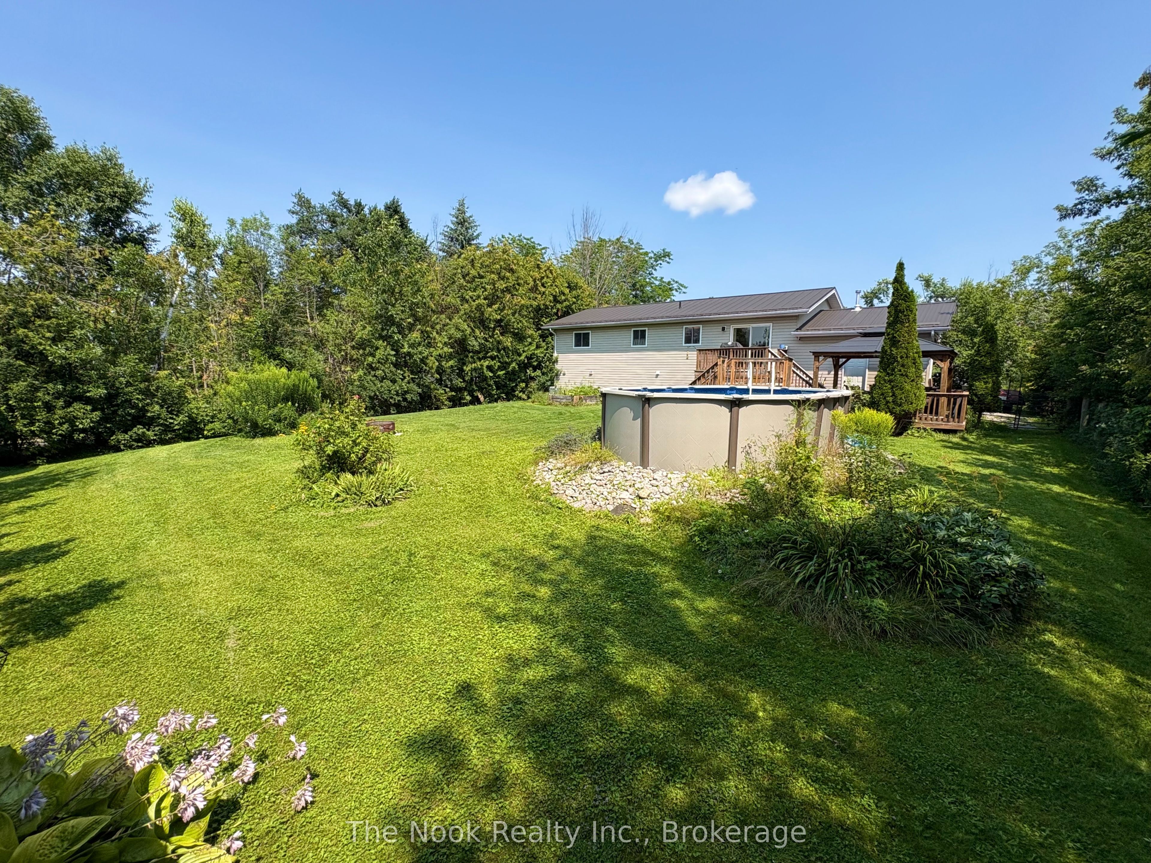 31 Carlton Crescent Property Photo 26