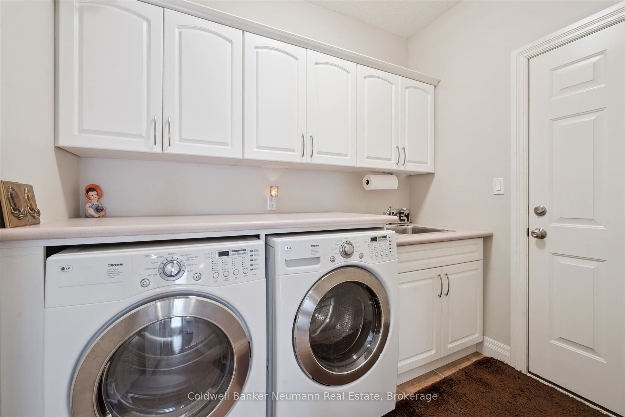 70 Bathgate Drive Property Photo 43