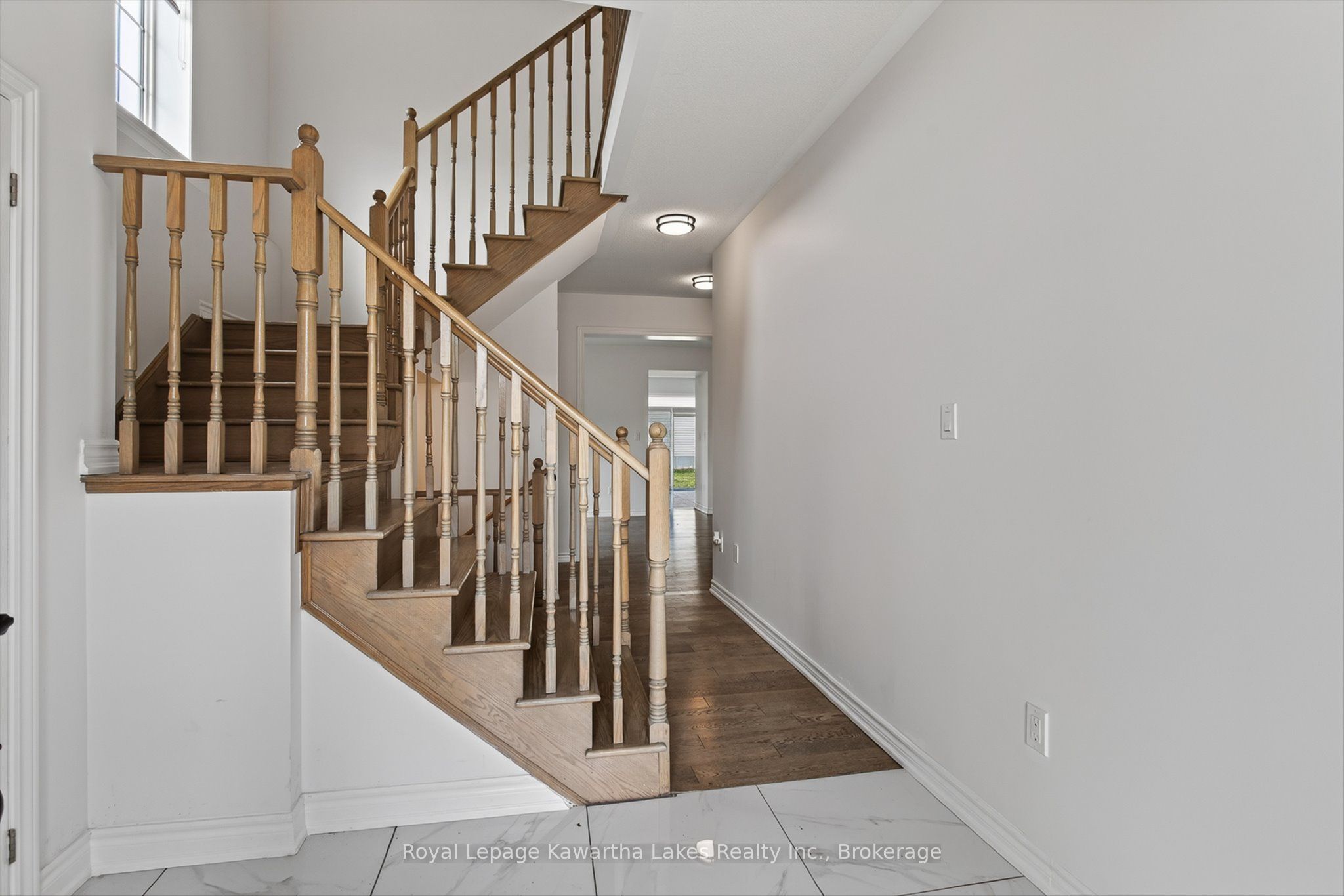 19 Hennessey Crescent Property Photo 4