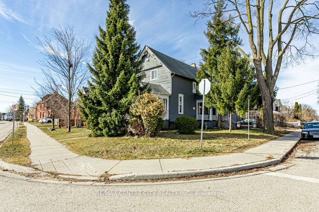 52 Princess Avenue Property Photo 3