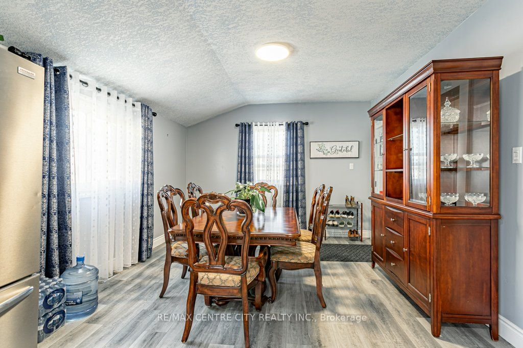52 Princess Avenue Property Photo 18