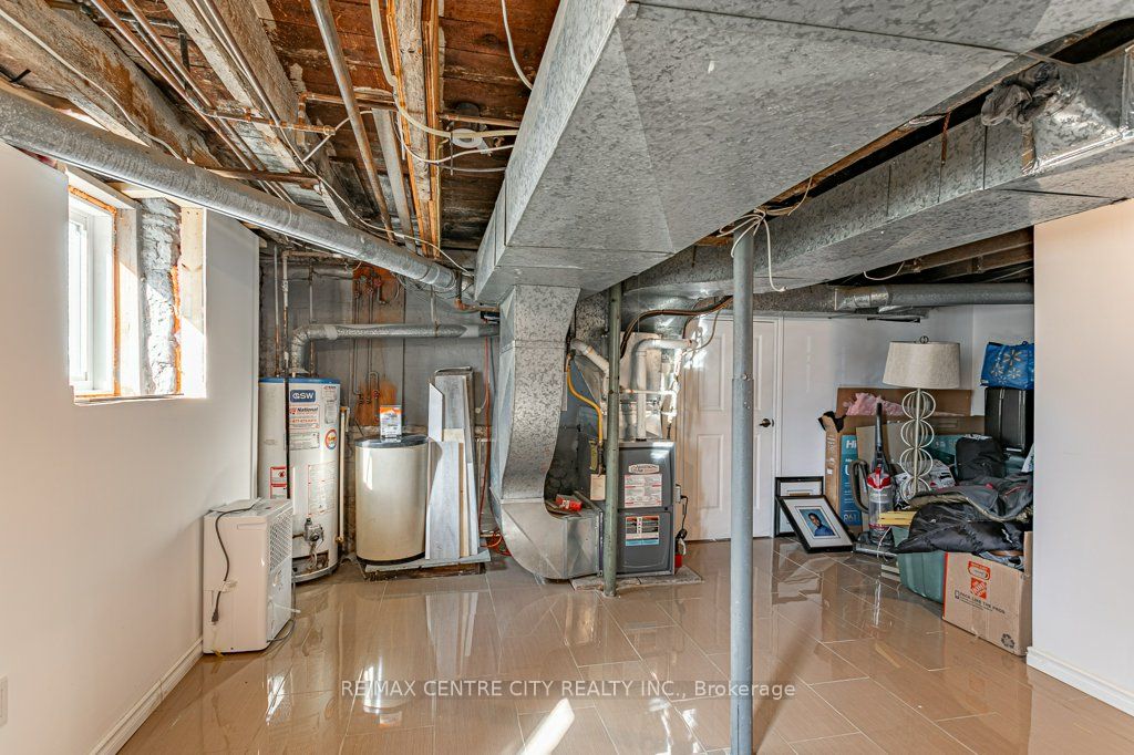 52 Princess Avenue Property Photo 27