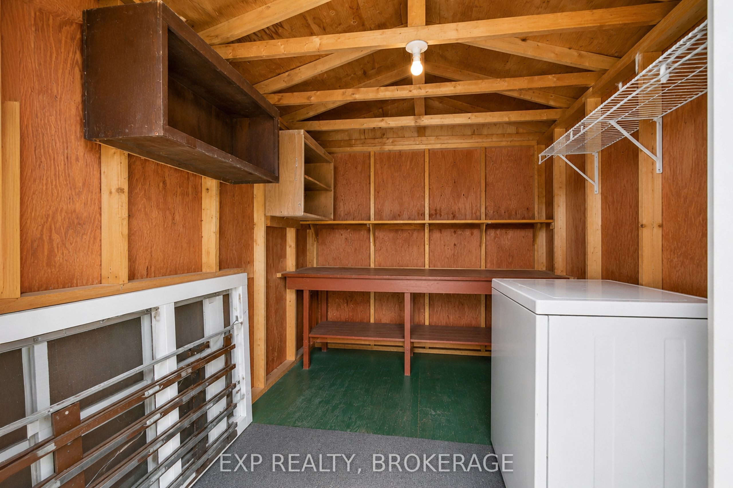 5505 Rideau Road Property Photo 37